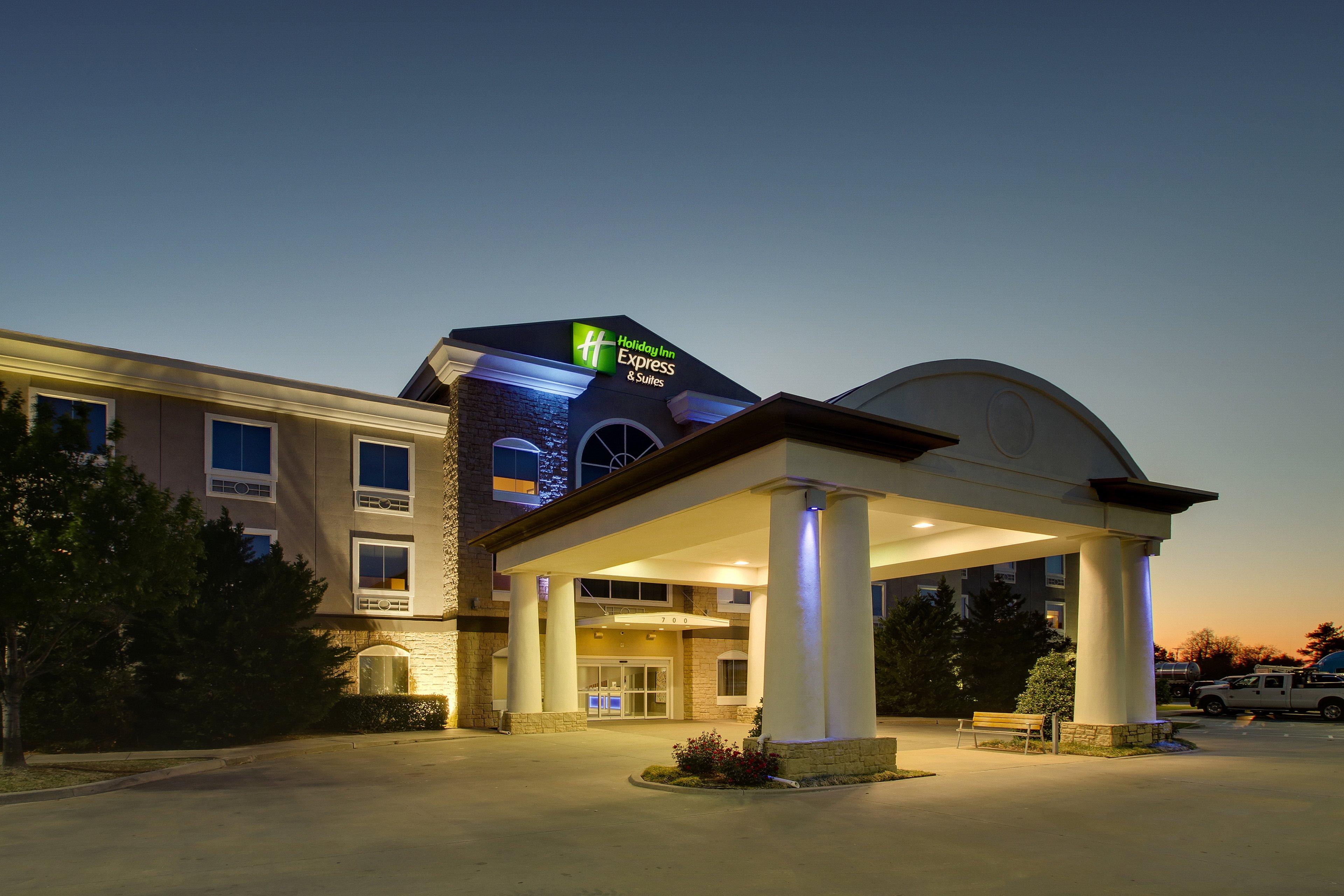 HOLIDAY INN EXP STES VERNON BY IHG