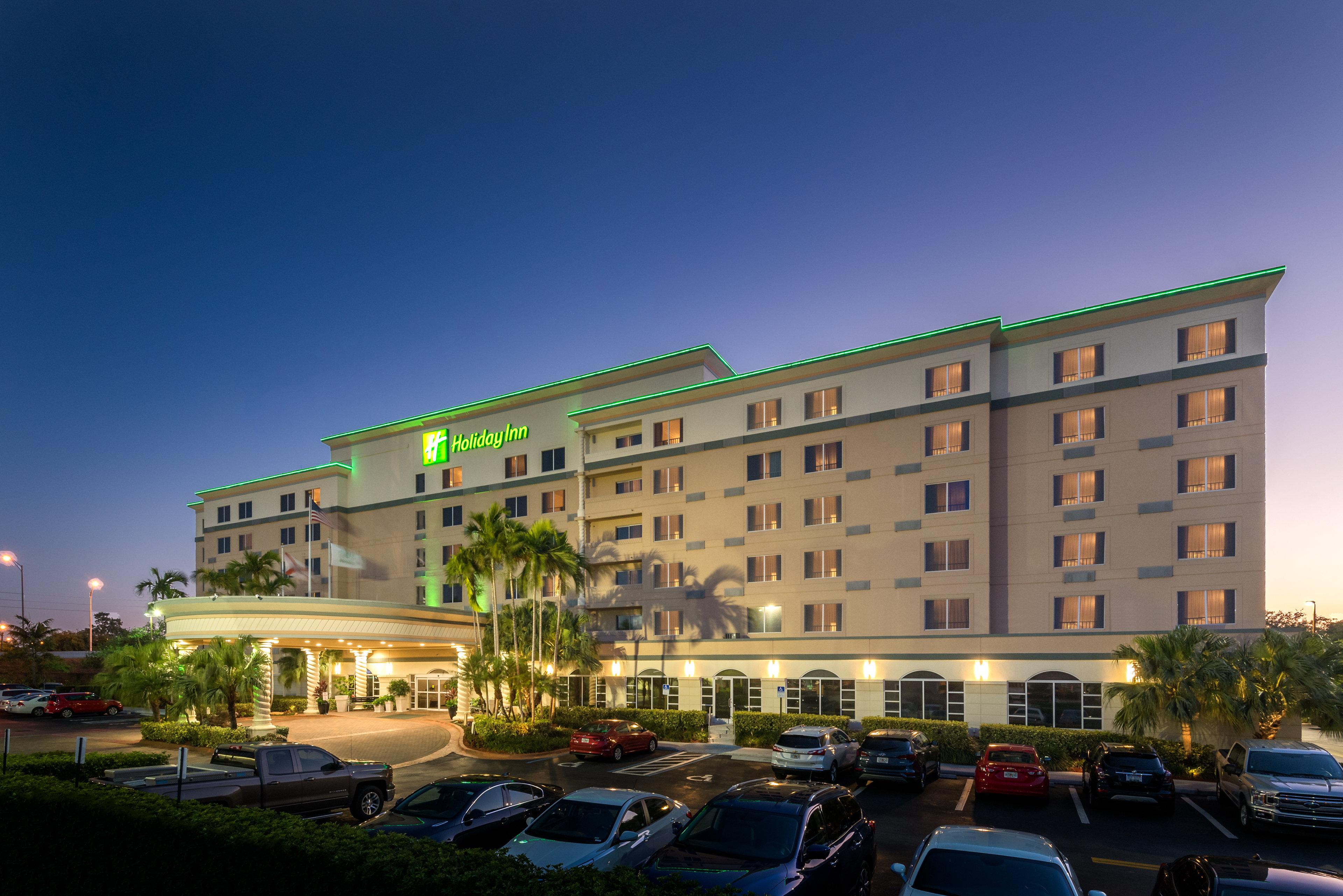 HOLIDAY INN AIRPORT BY IHG