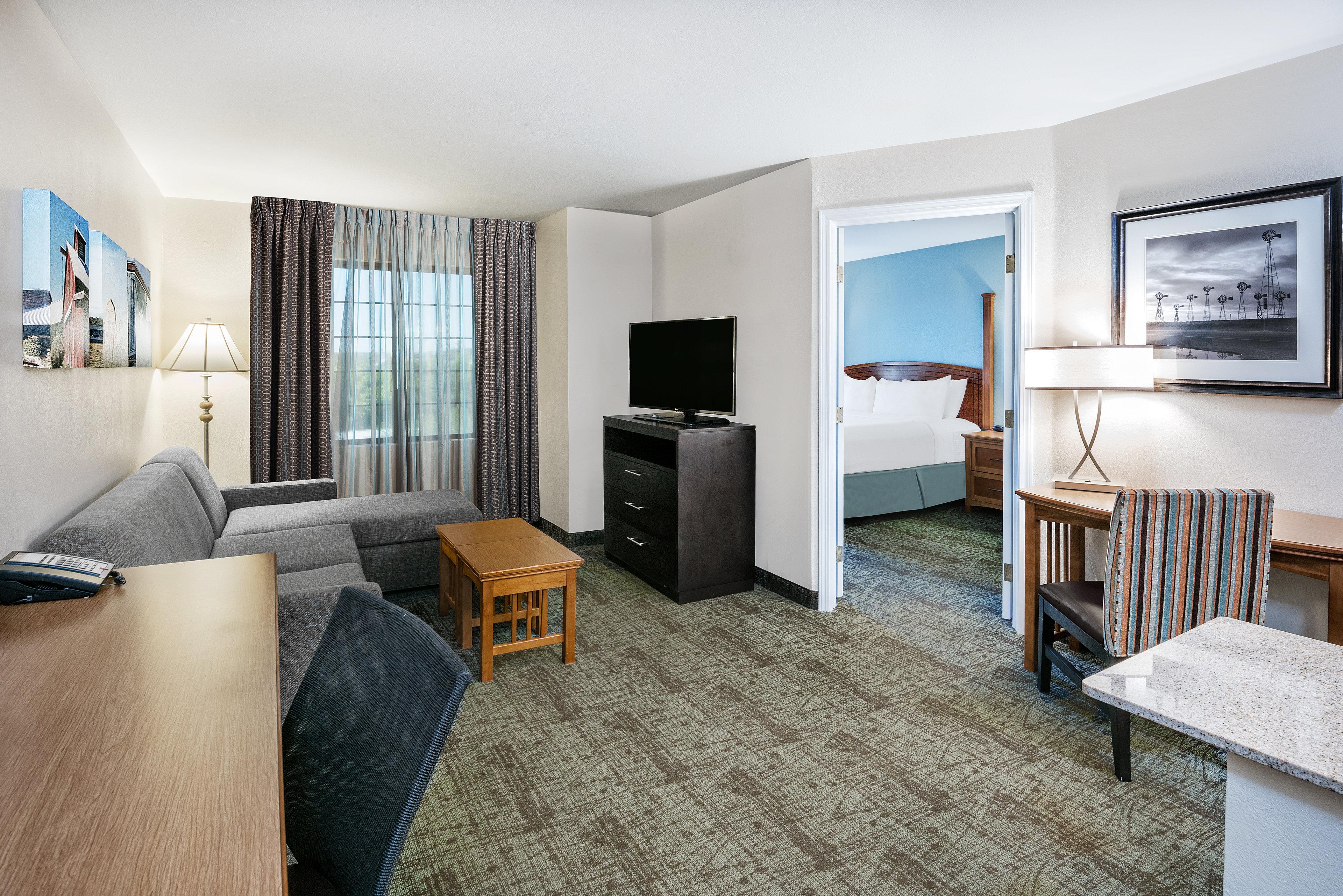 STAYBRIDGE SUITES ROUND ROCK