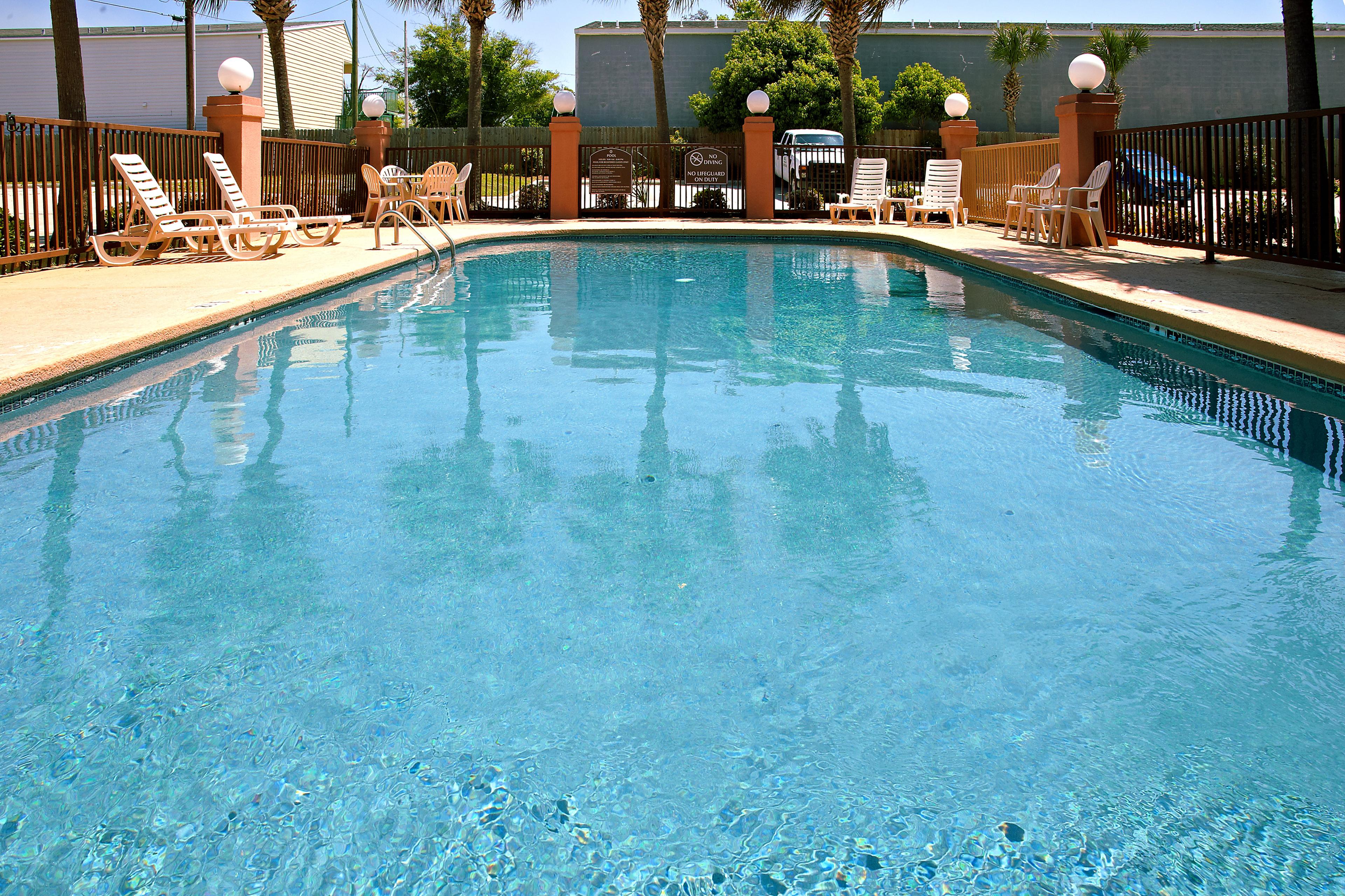HOLIDAY INN EXP BEACH BLVD BY IHG