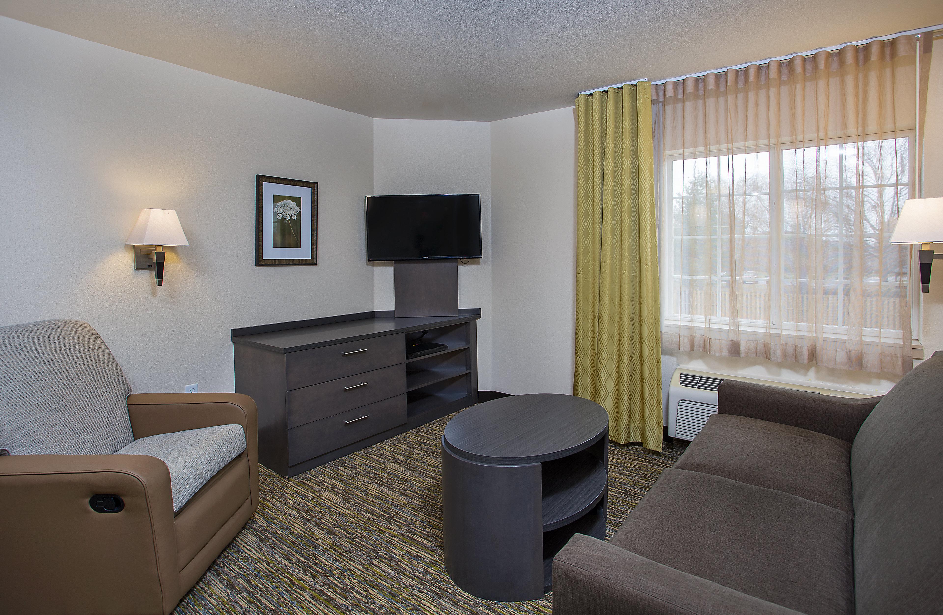 CANDLEWOOD SUITES BOWLINGGREEN