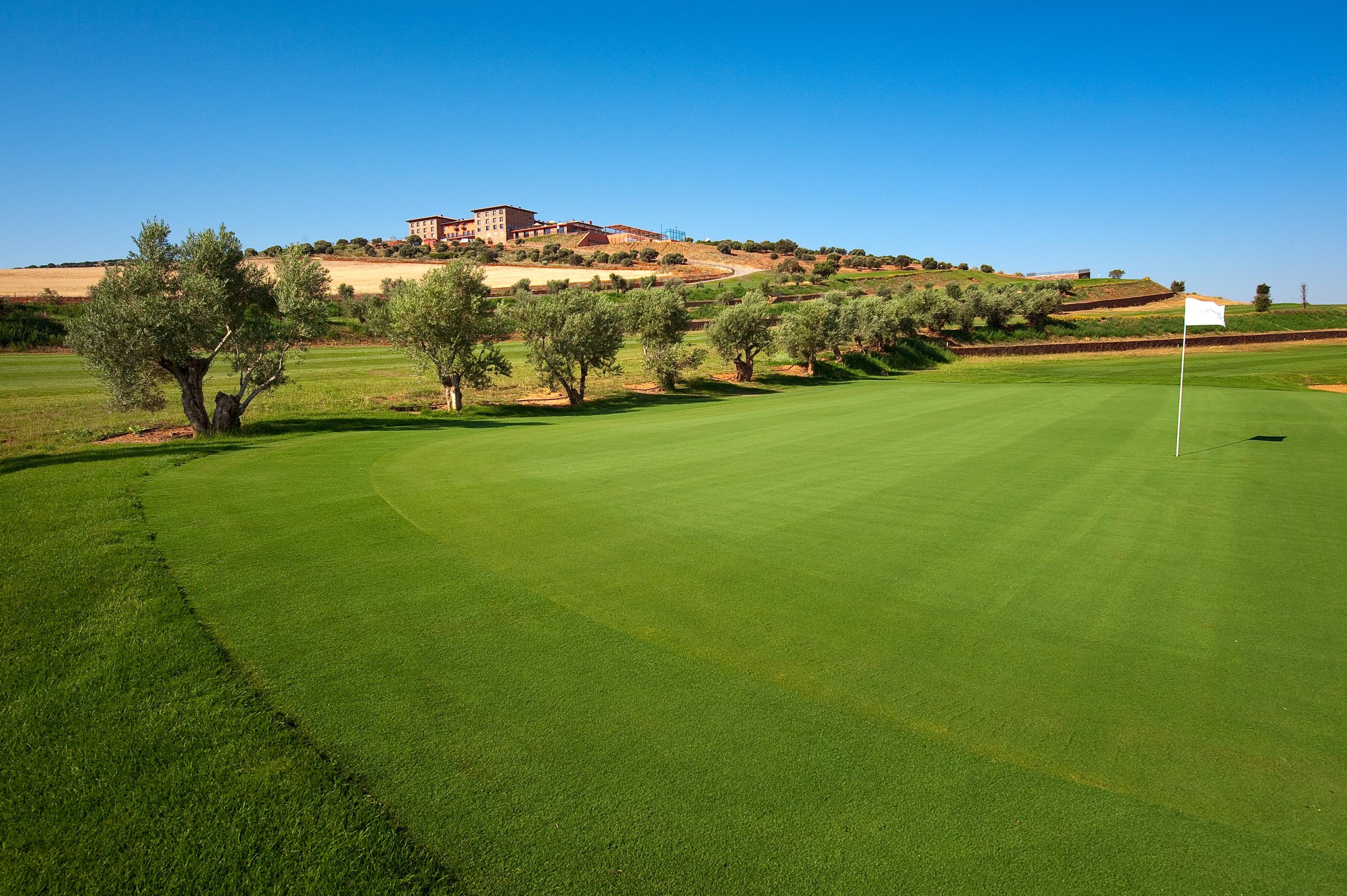 LA CAMINERA CLUB DE CAMPO