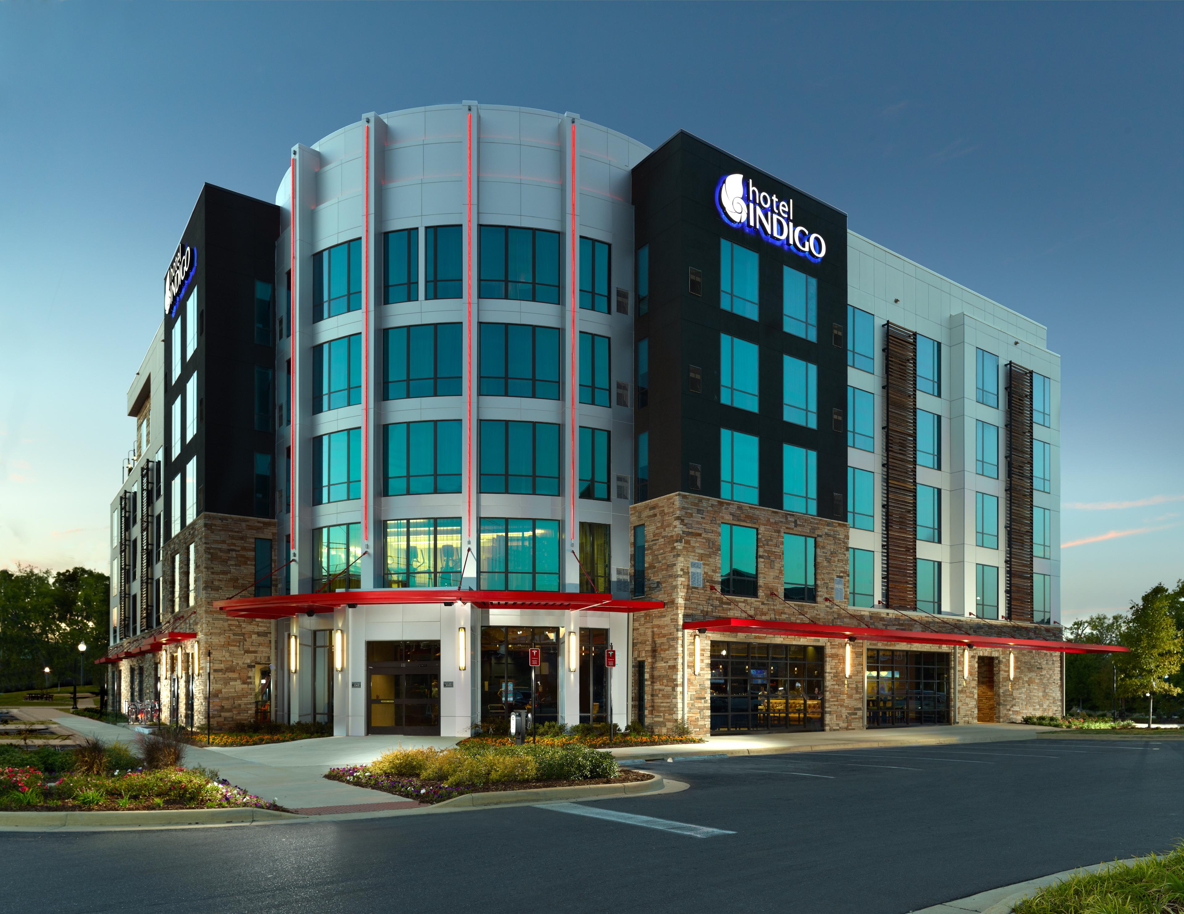 HOTEL INDIGO DOWNTOWN BY IHG