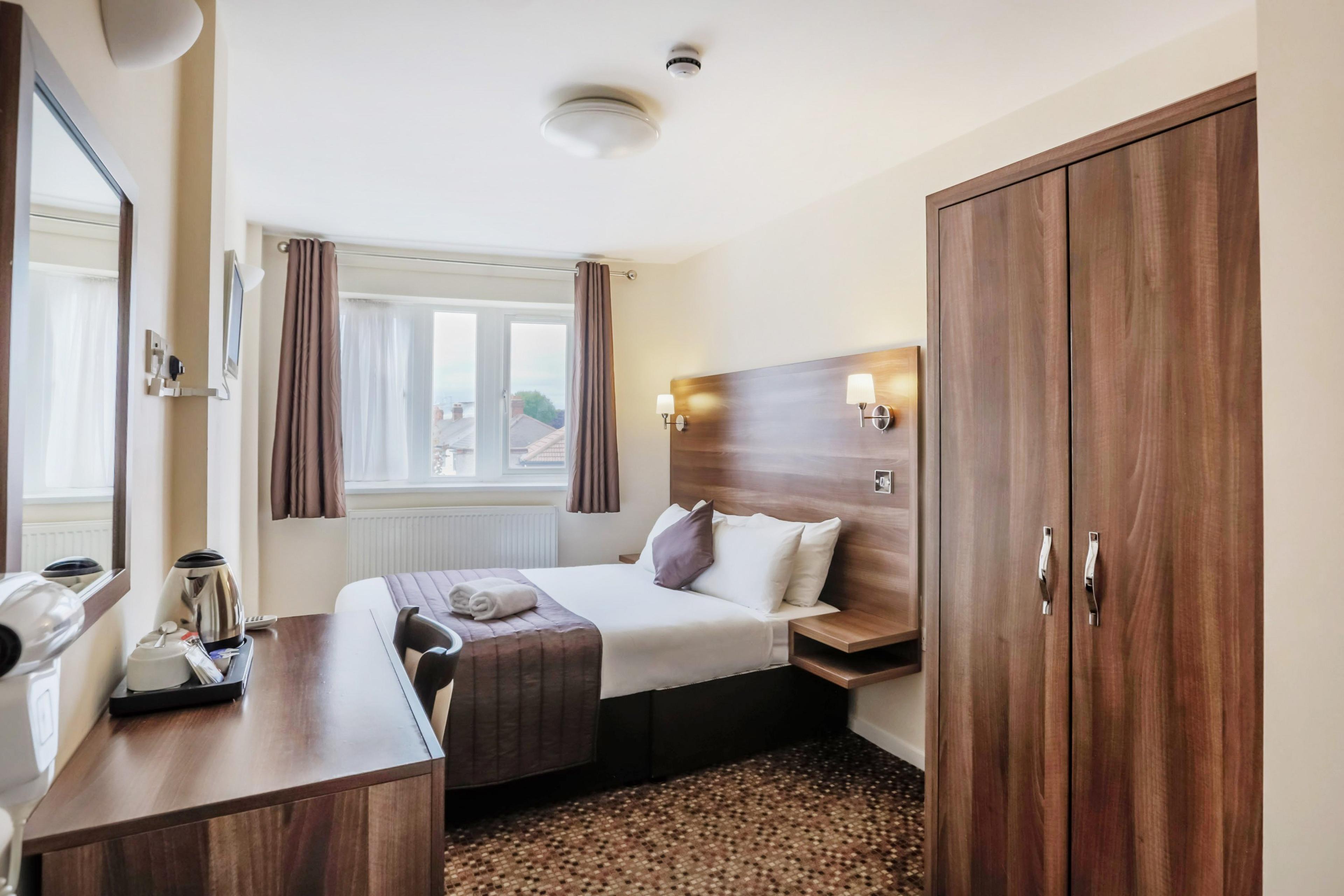 PRINCE REGENT HOTEL EXCEL