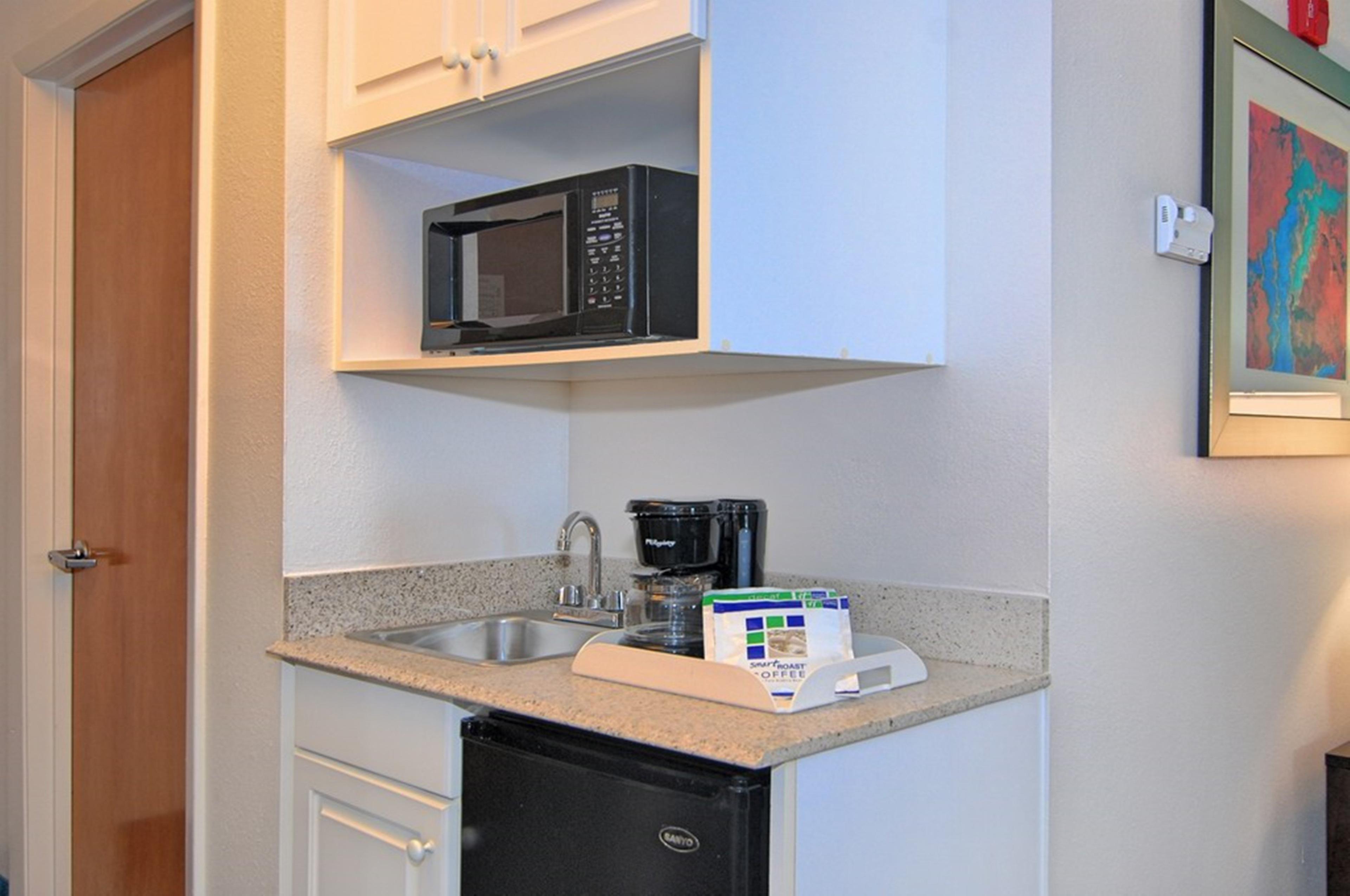 HOLIDAY INN EXP SUITES DESTIN BY IH