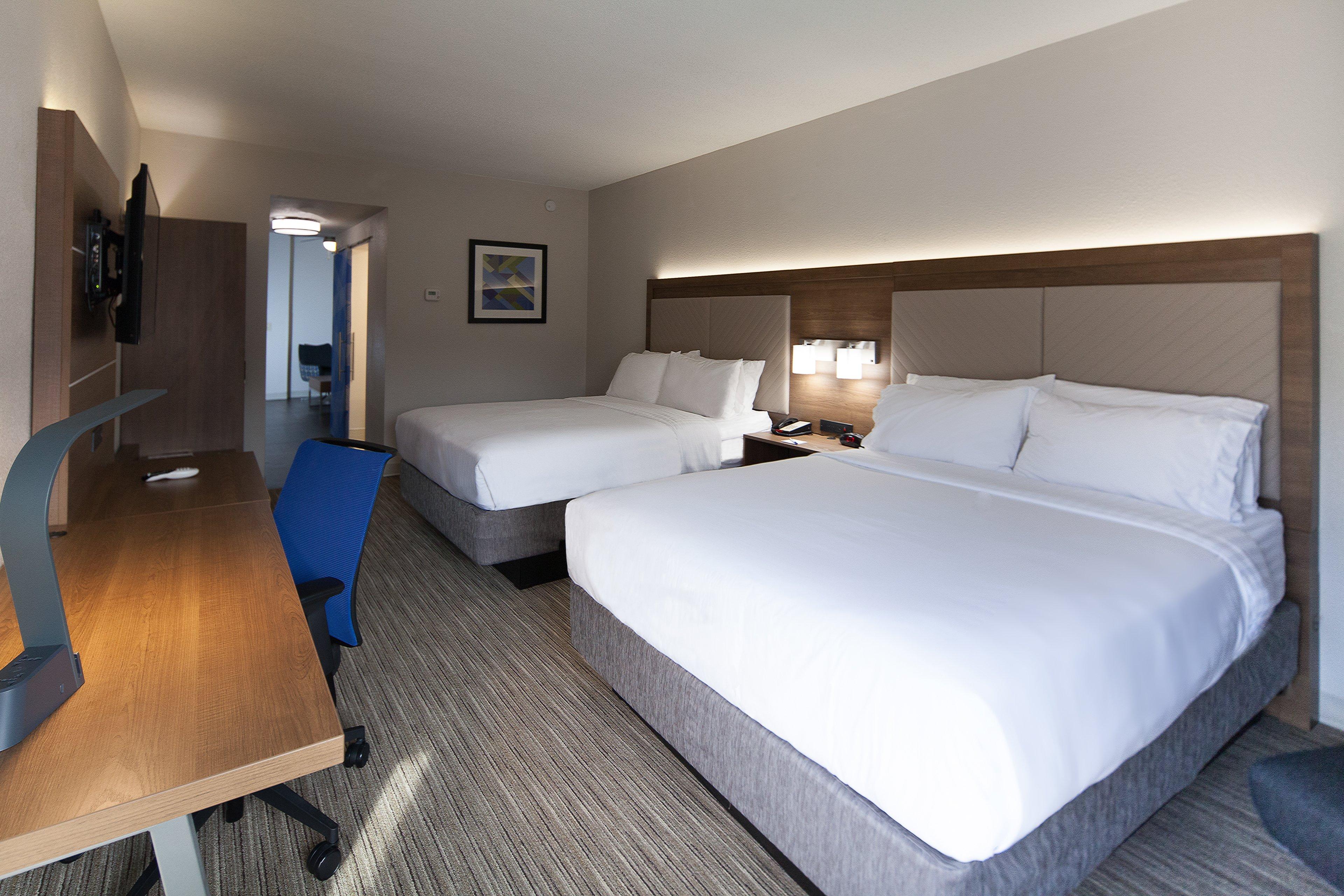 HOLIDAY INN EXP STES BRENTWOOD BY I
