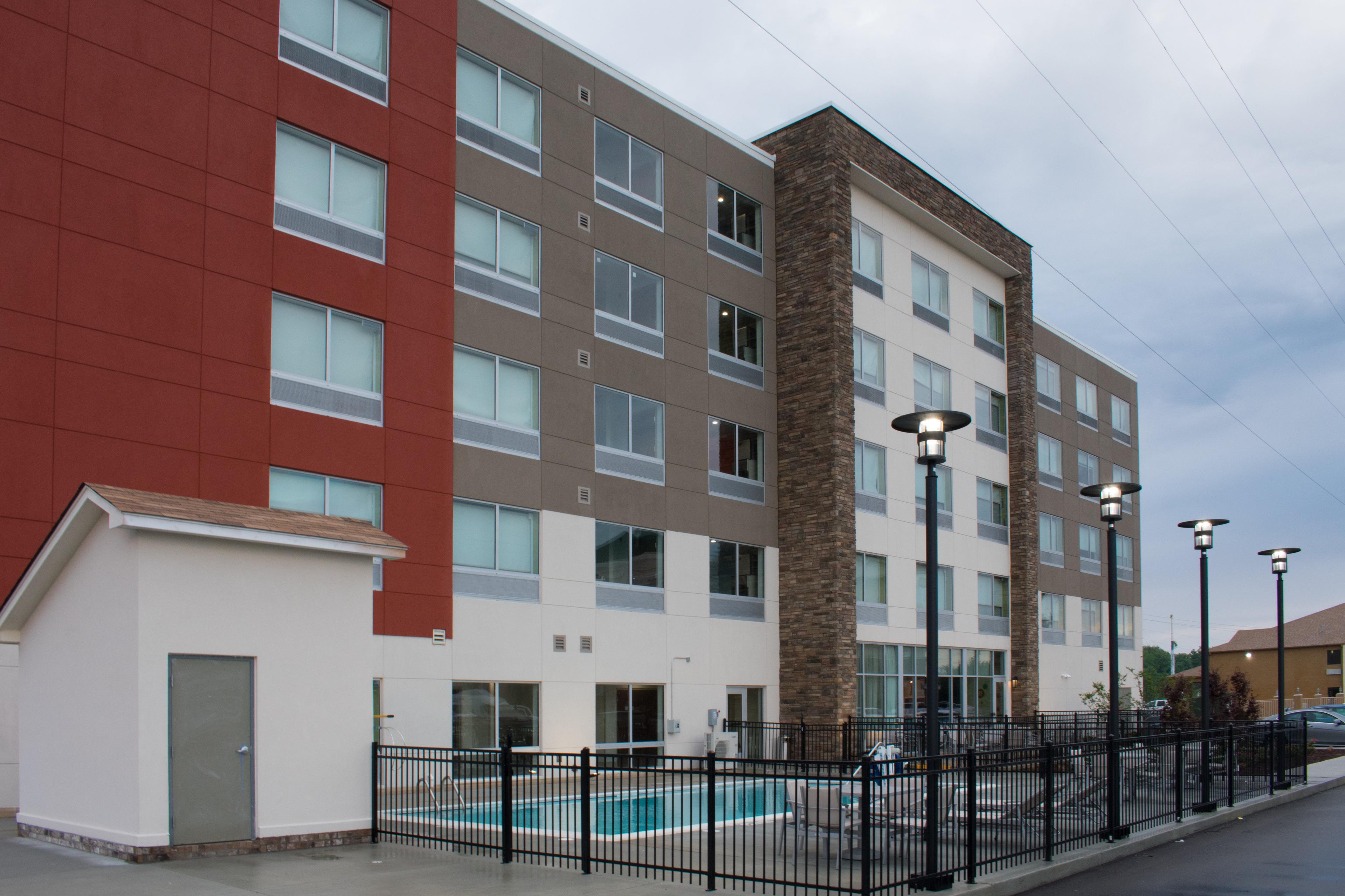 HOLIDAY INN EXP STES WEST MEMPHIS B