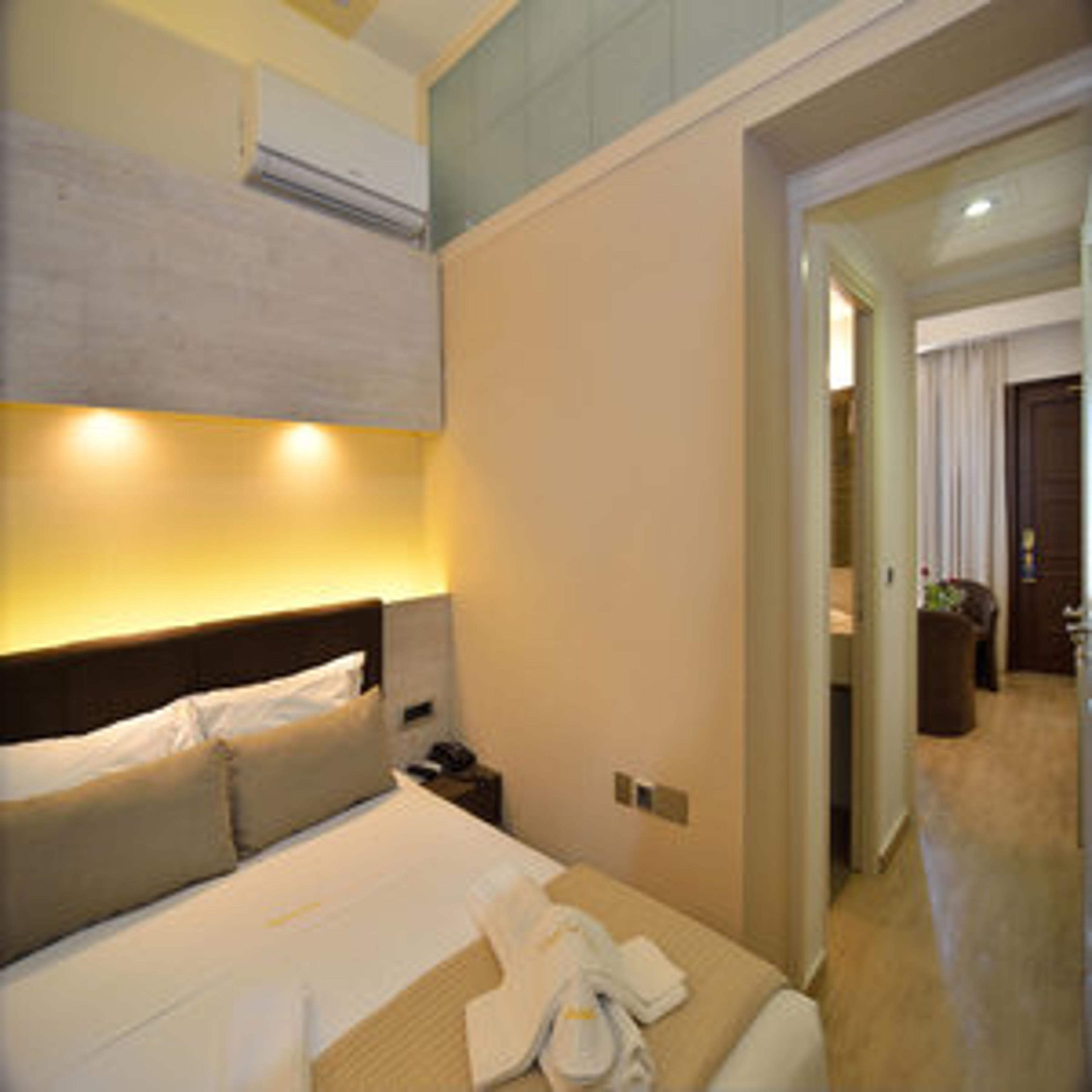ROYAL SUN HOTEL
