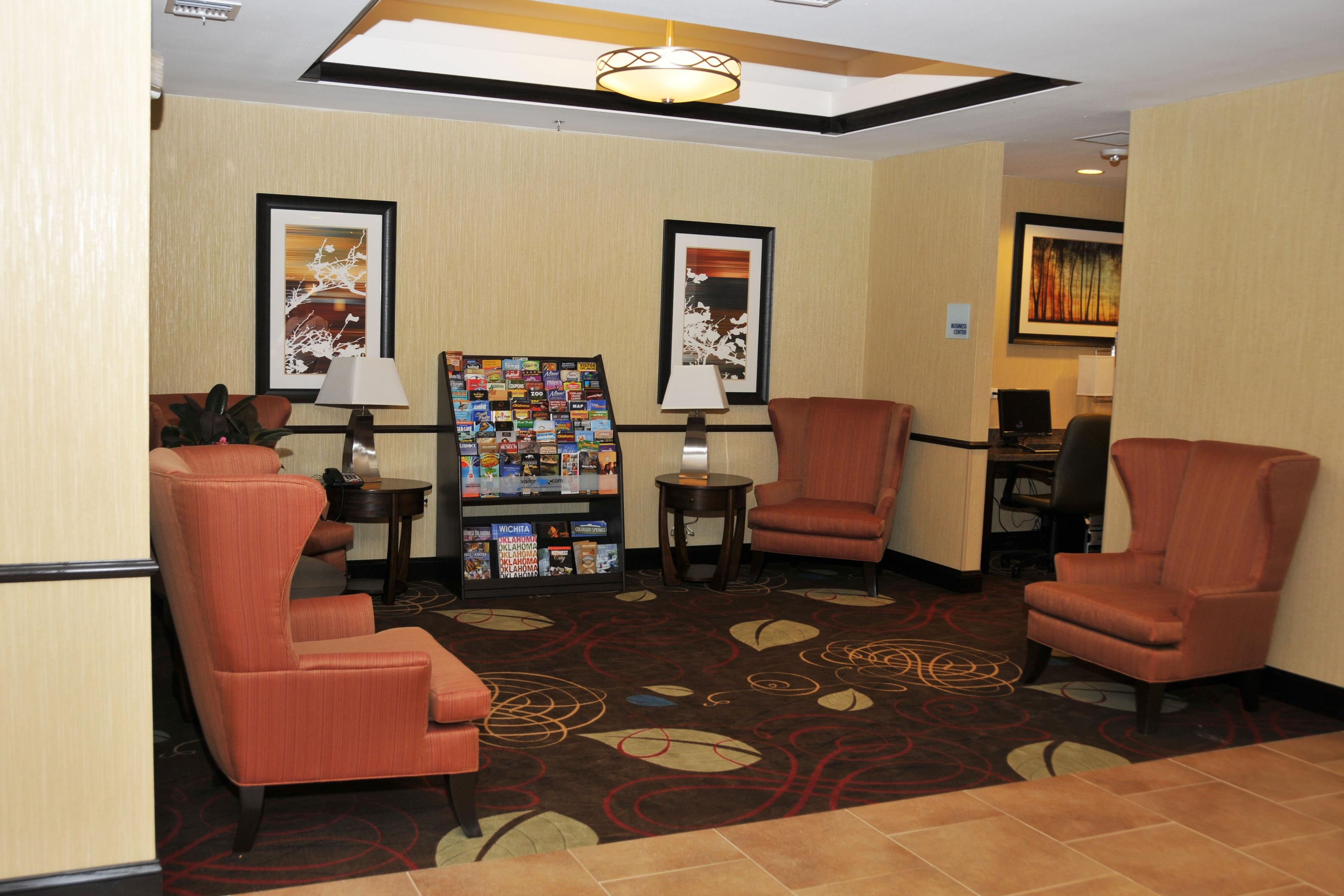 HOLIDAY INN EXP STES CLINTON BY IHG