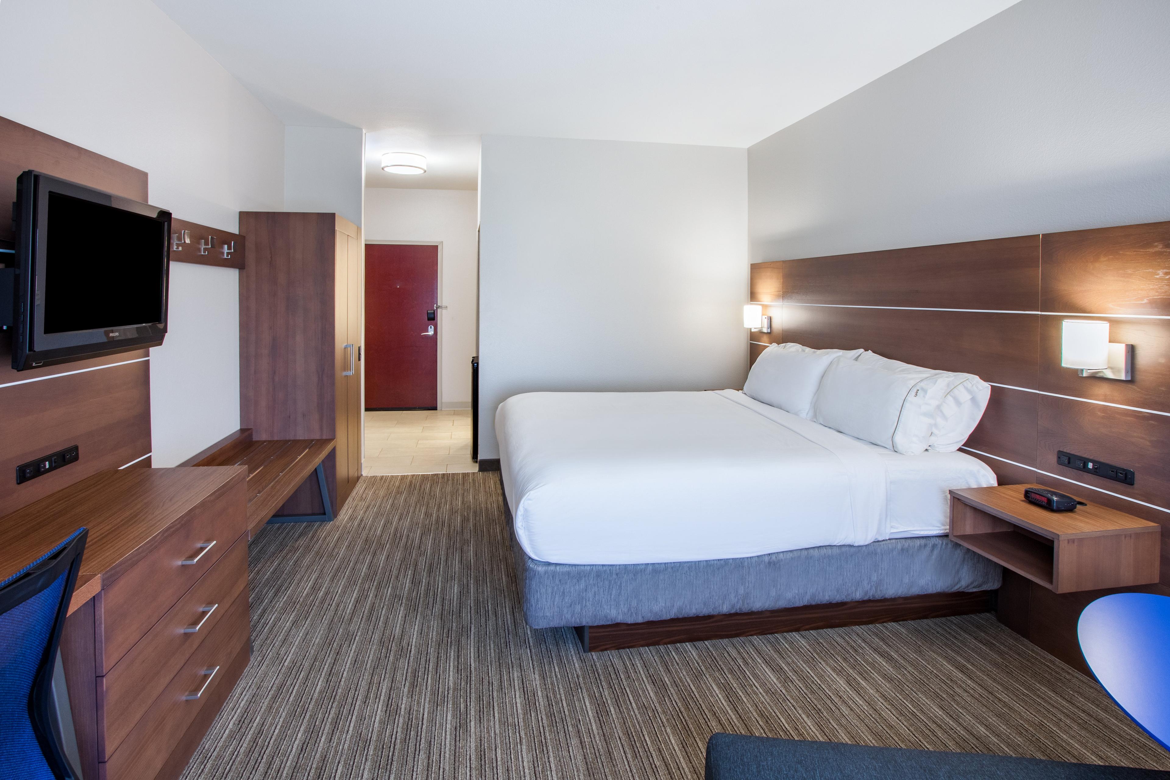 HOLIDAY INN EXP STES TEXARKANA BY I