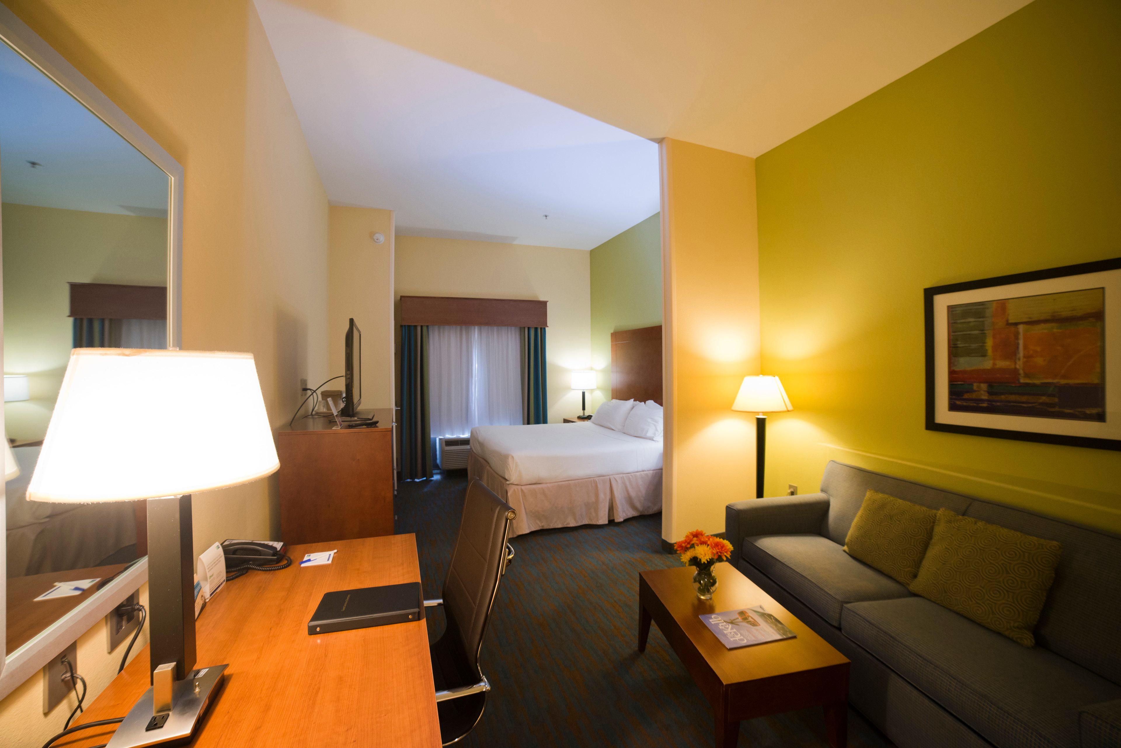 HOLIDAY INN EXP STES LITHONIA