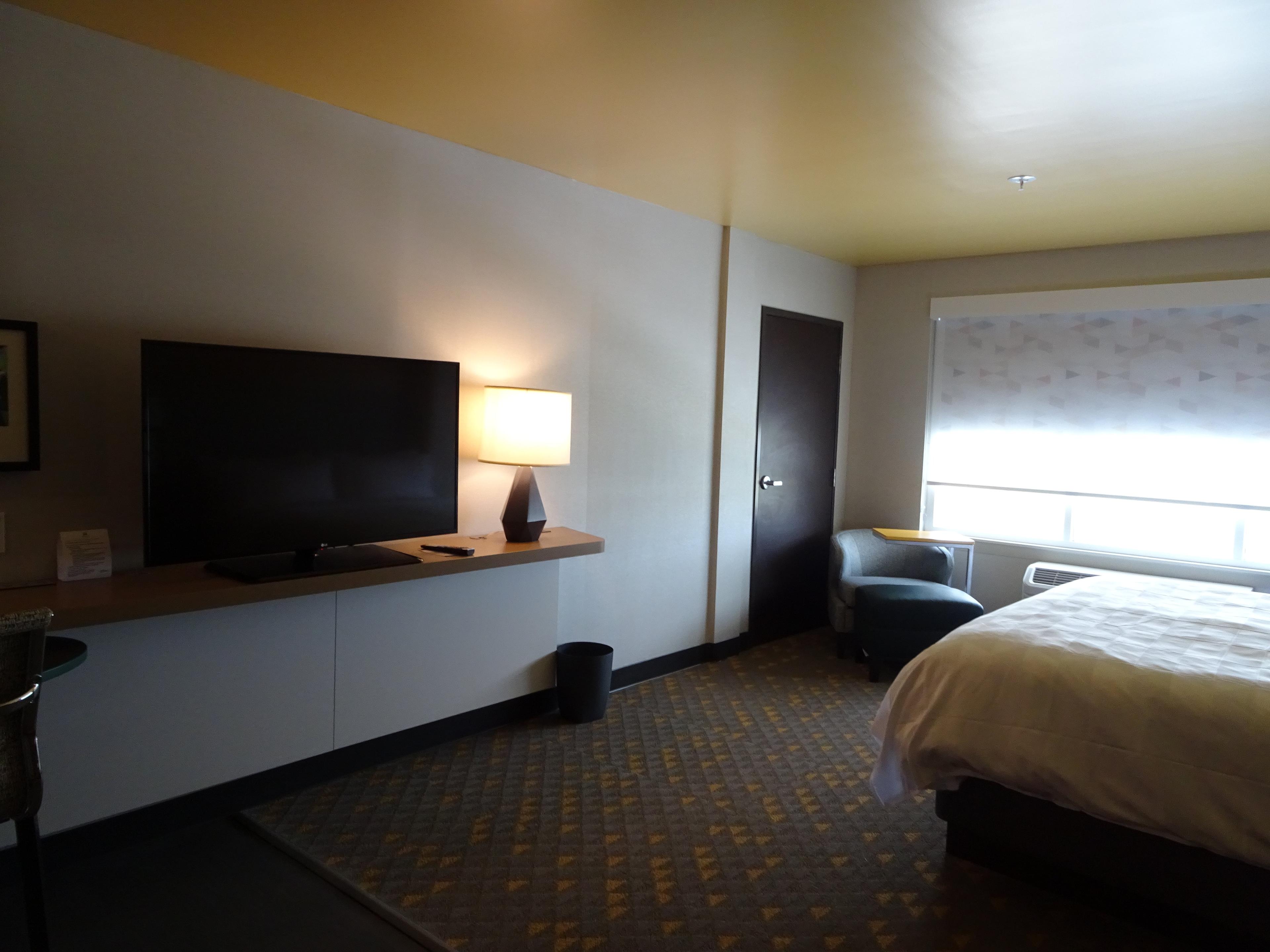 HOLIDAY INN JONESBORO