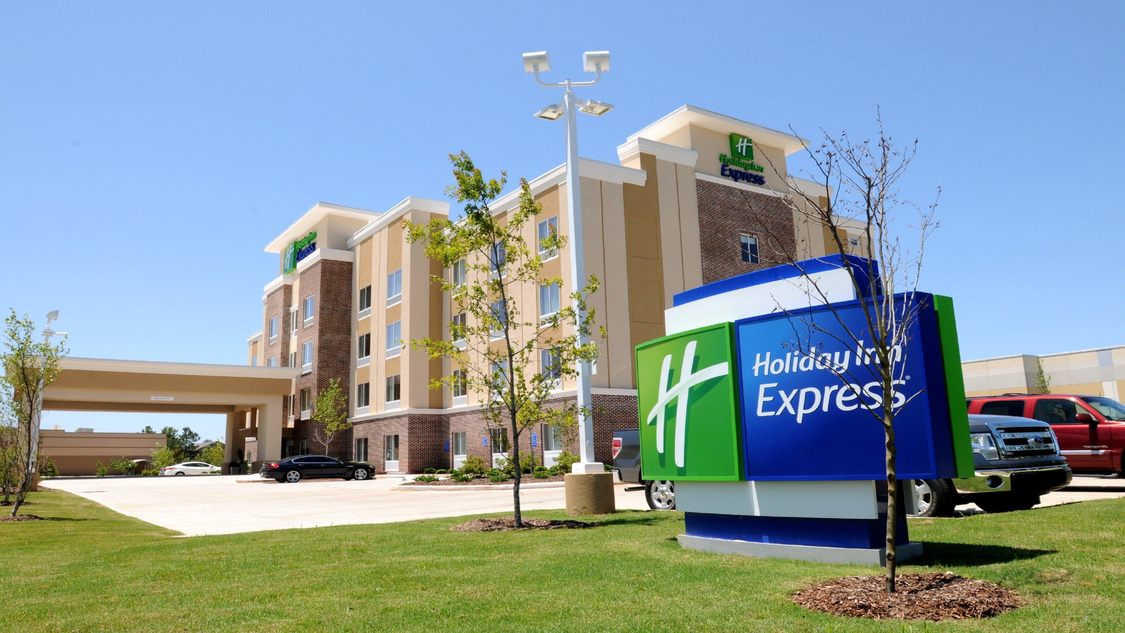 HOLIDAY INN EXP COVINGTON BY IHG