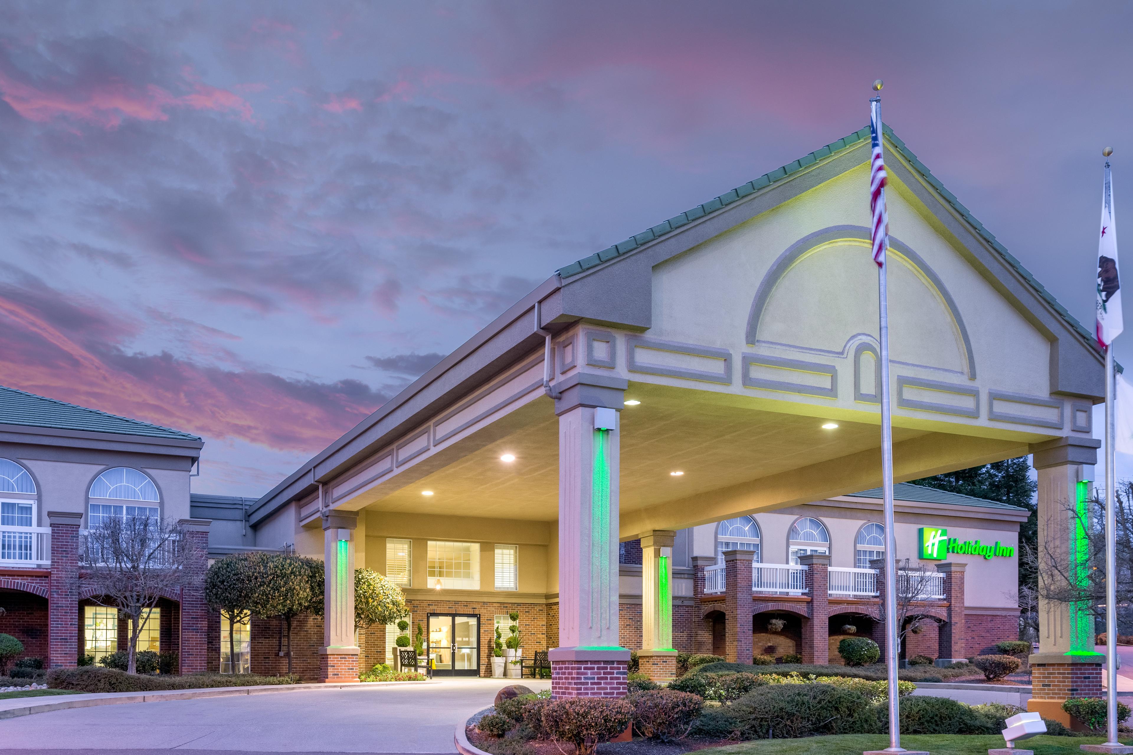 HOLIDAY INN AUBURN BY IHG