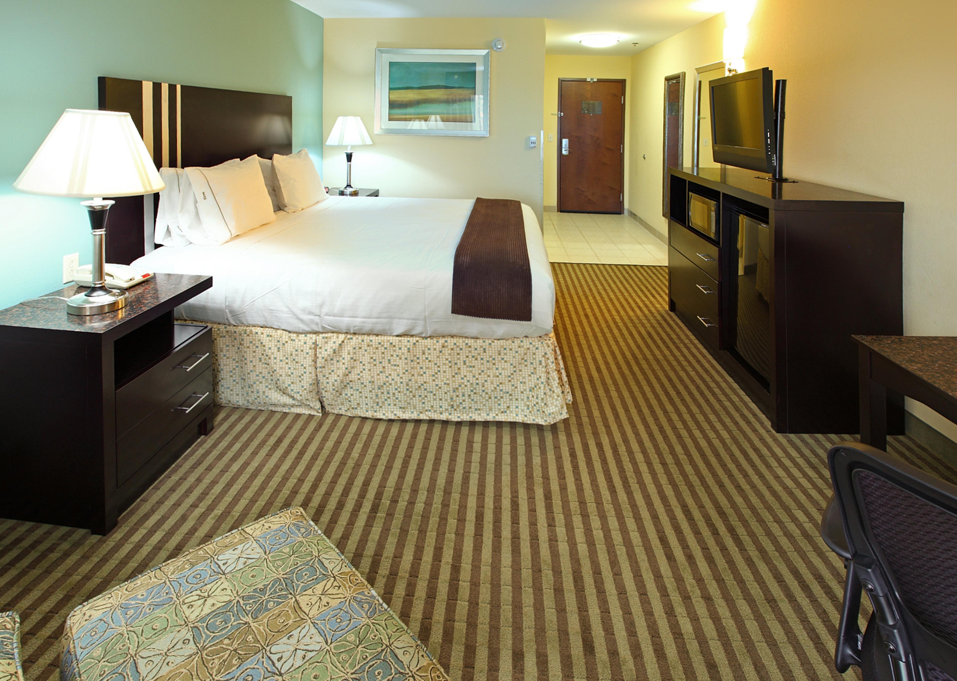 HOLIDAY INN EXP STES CARTHAGE BY IH