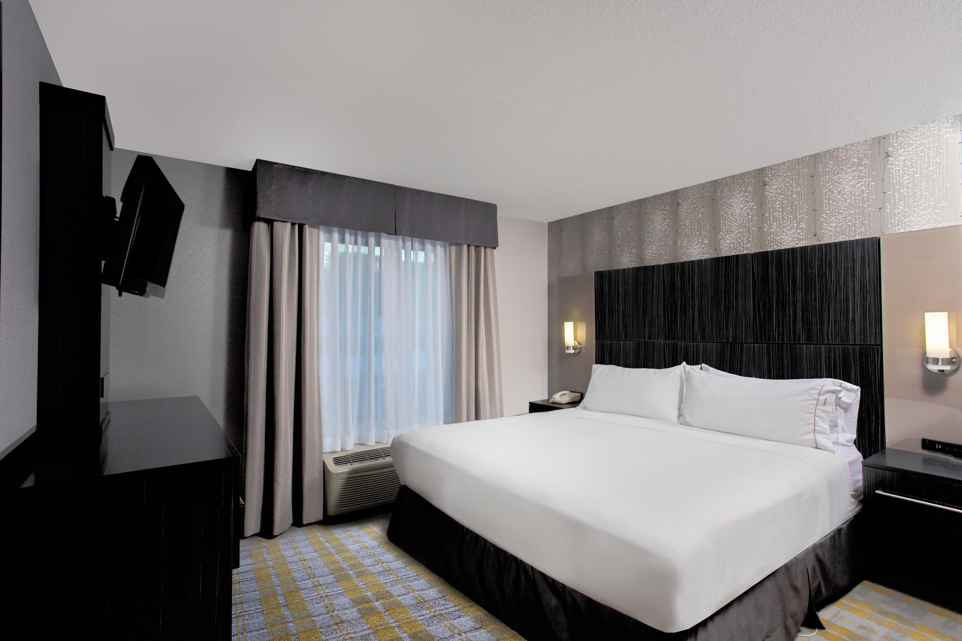 HOLIDAY INN EXP STES COOPERSTWN BY