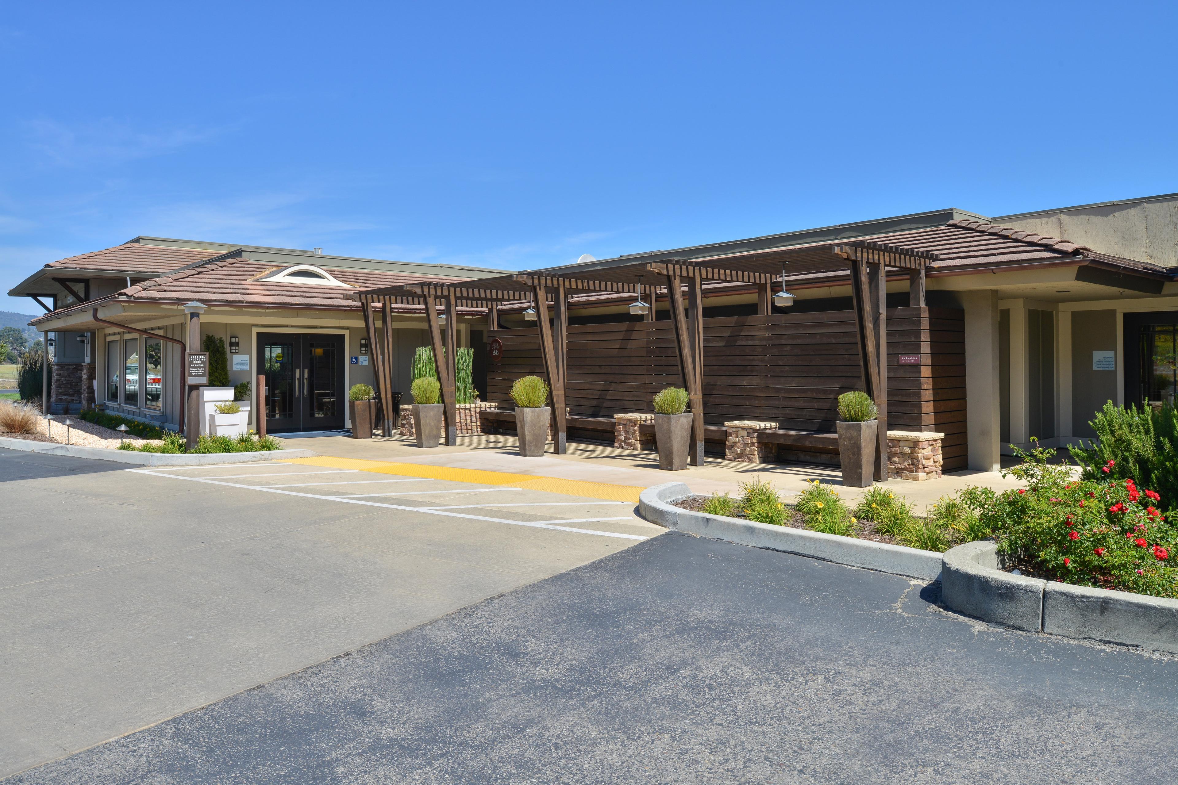 HOLIDAY INN EXPRESS MILL VALLEY BY