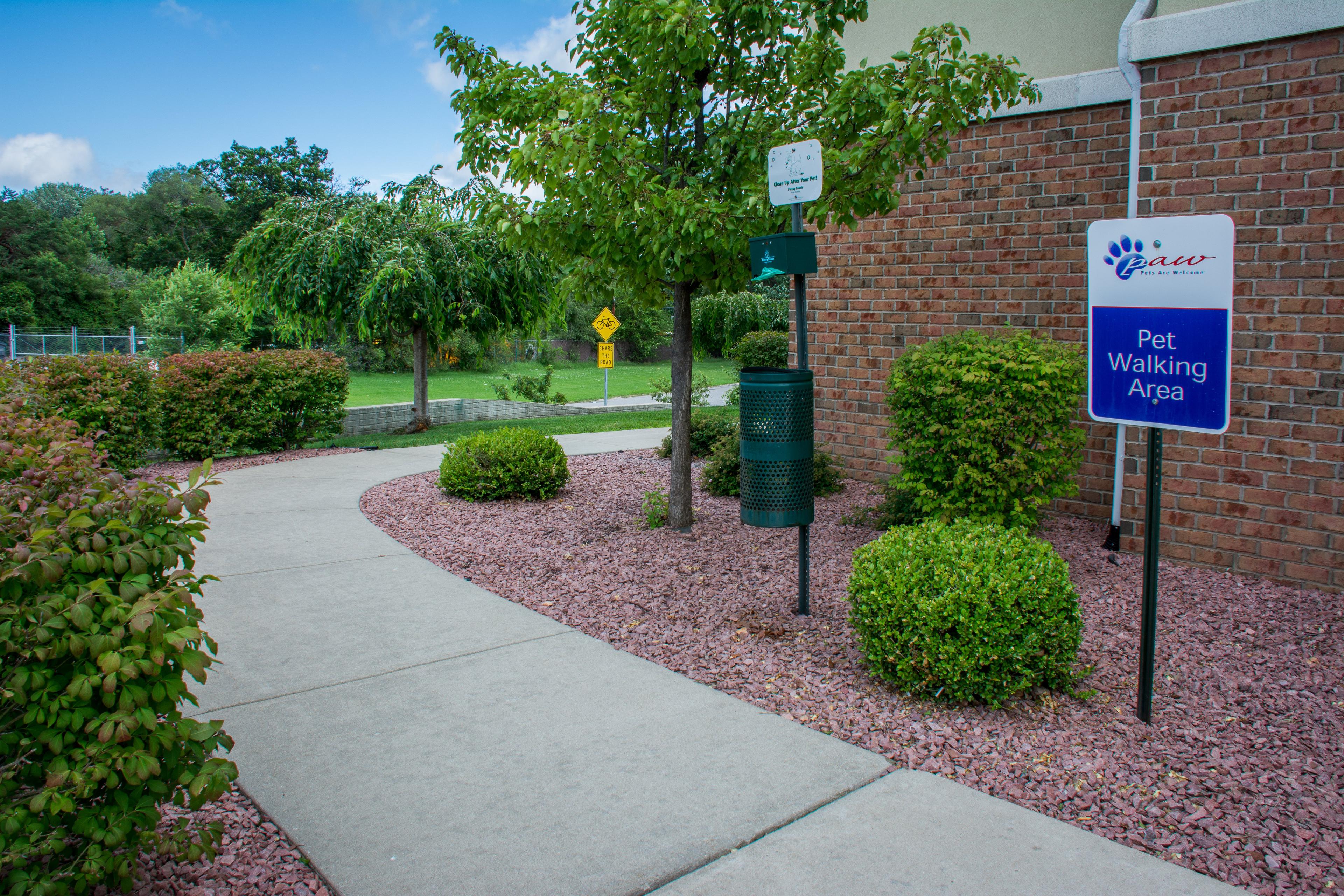 CANDLEWOOD SUITES AIRPORT BY IHG