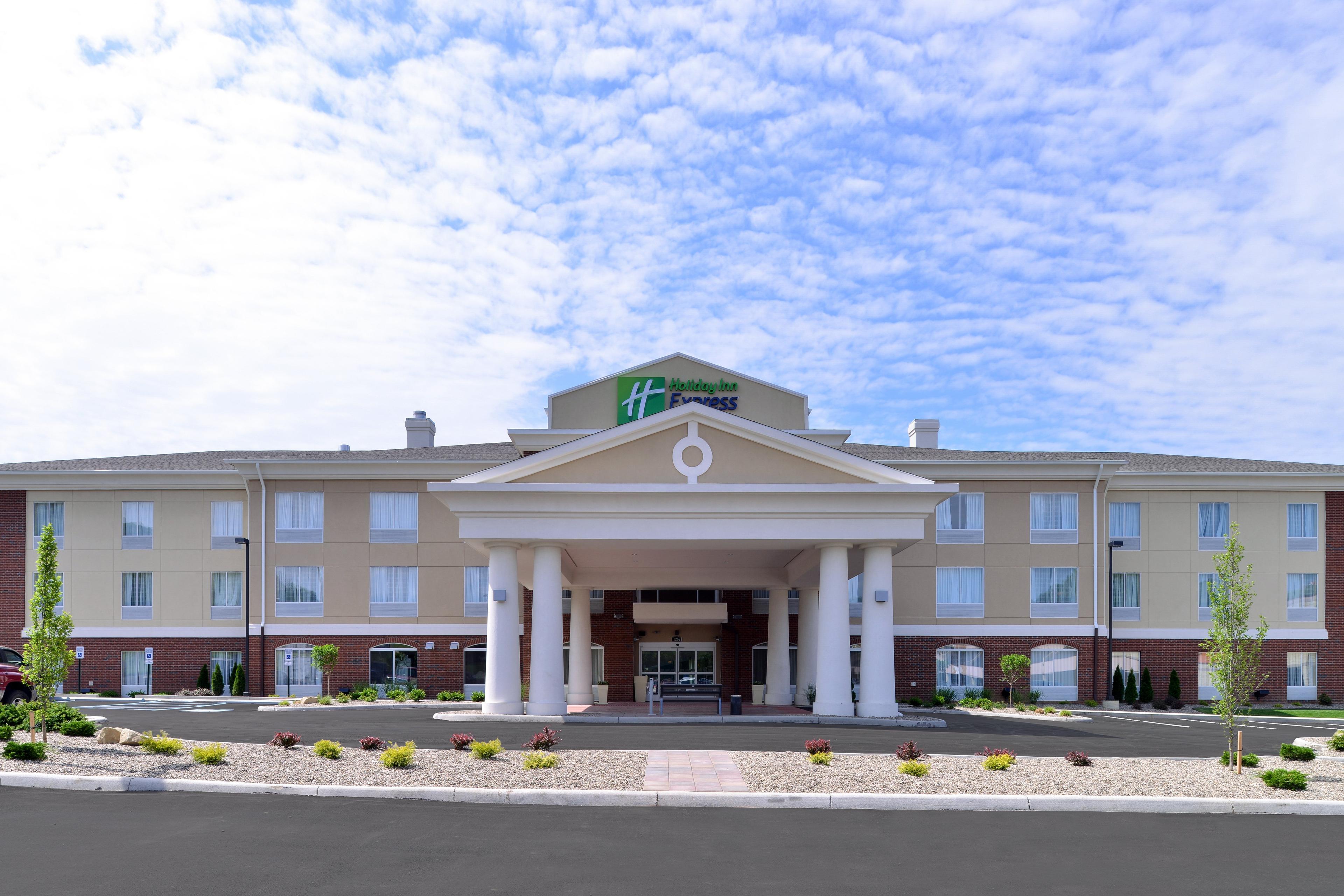 HOLIDAY INN EXP STES IRONTON