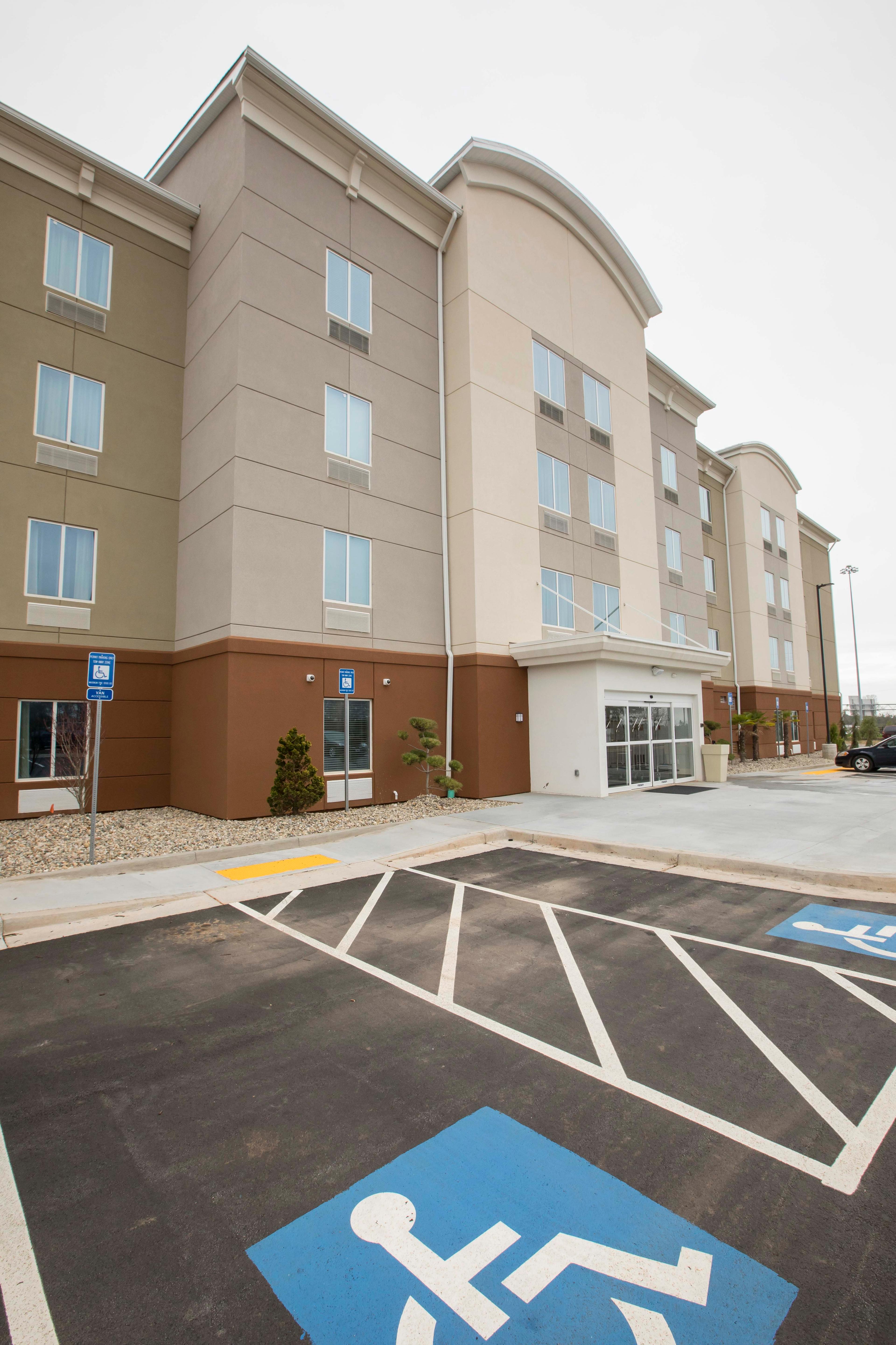 CANDLEWOOD STES MCDONOUGH BY IHG