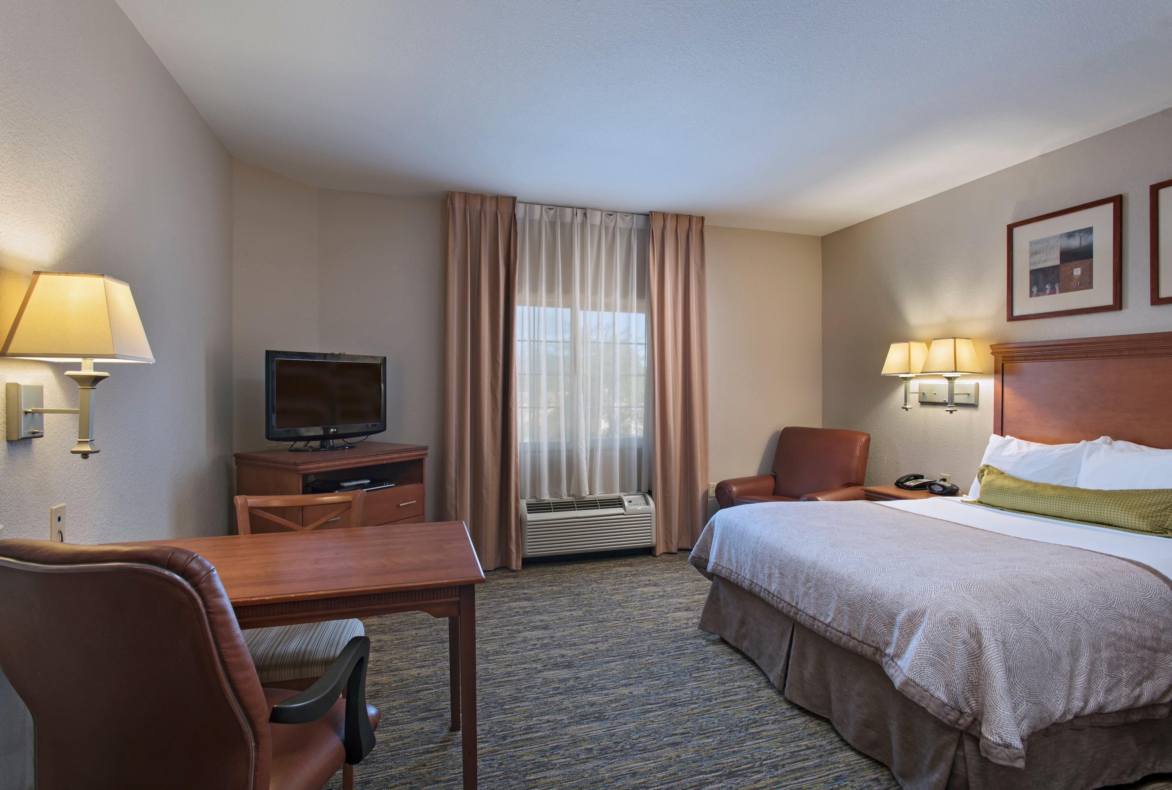 CANDLEWOOD SUITES CEDAR PARK