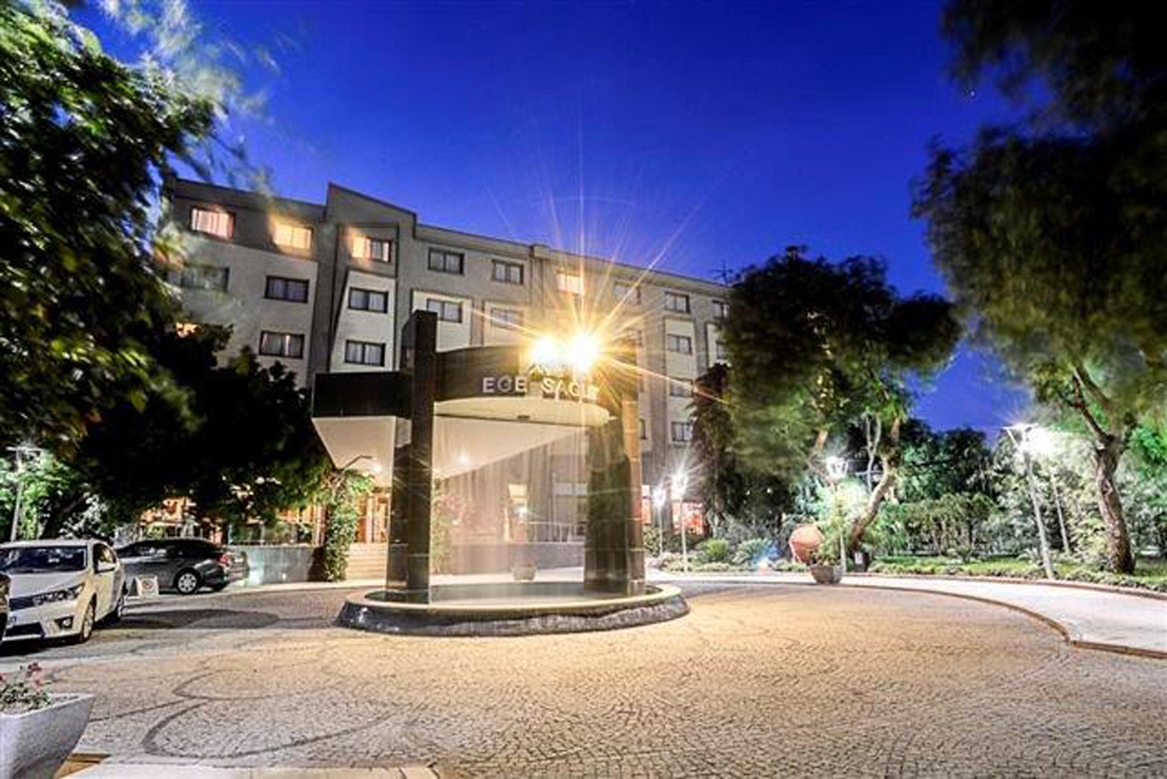 Hotel Photo 1