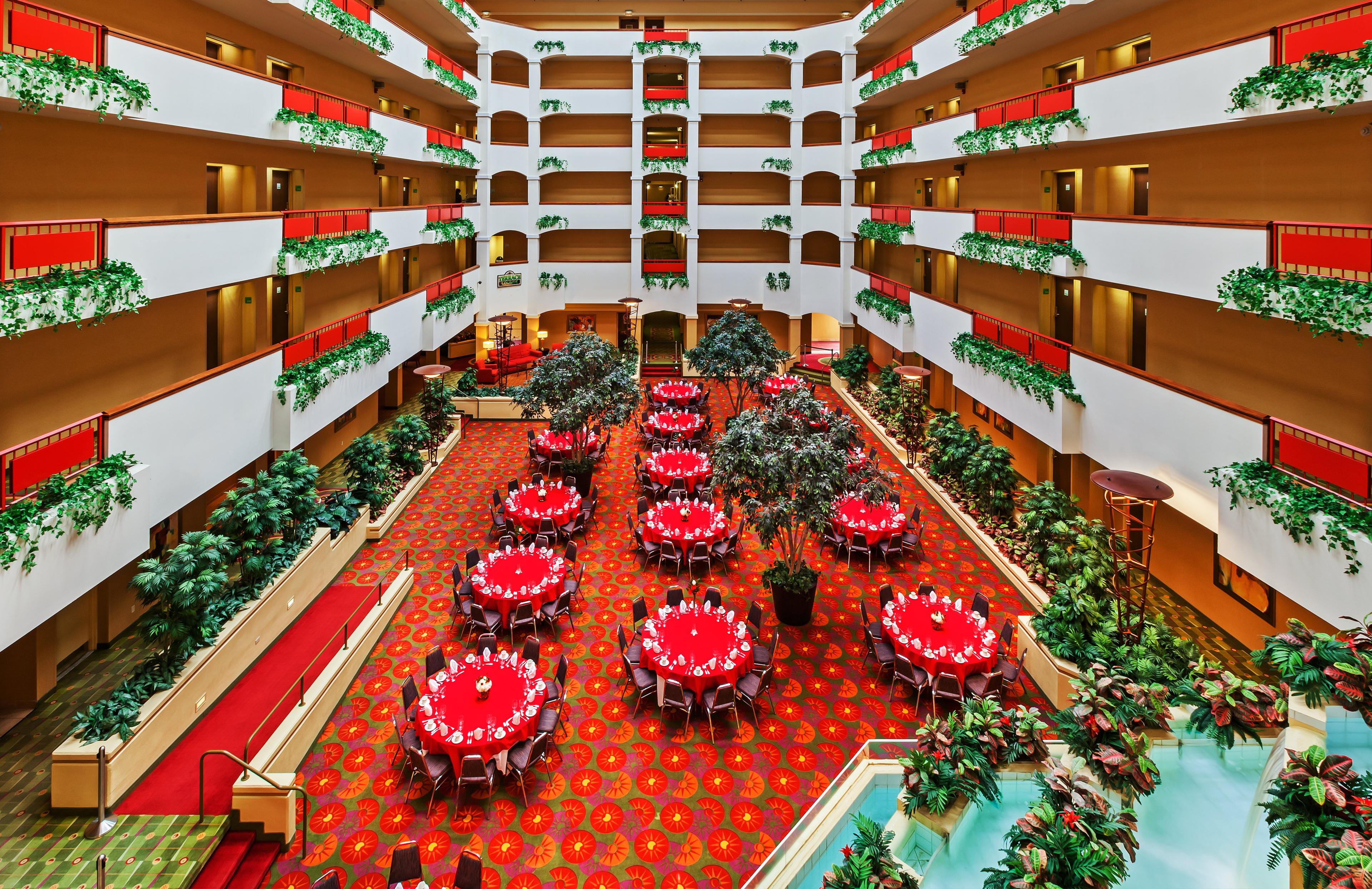 HOLIDAY INN NORTH BY IHG