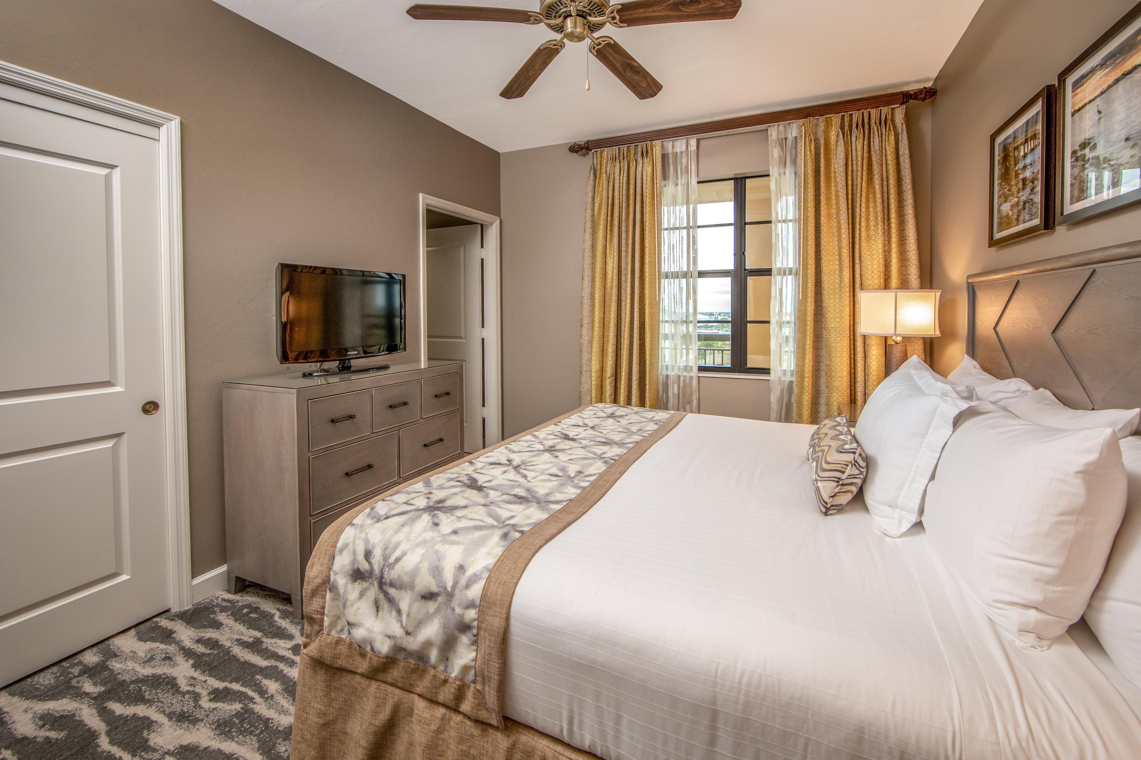 Holiday Inn Club Vacations Sunset Cove Resort