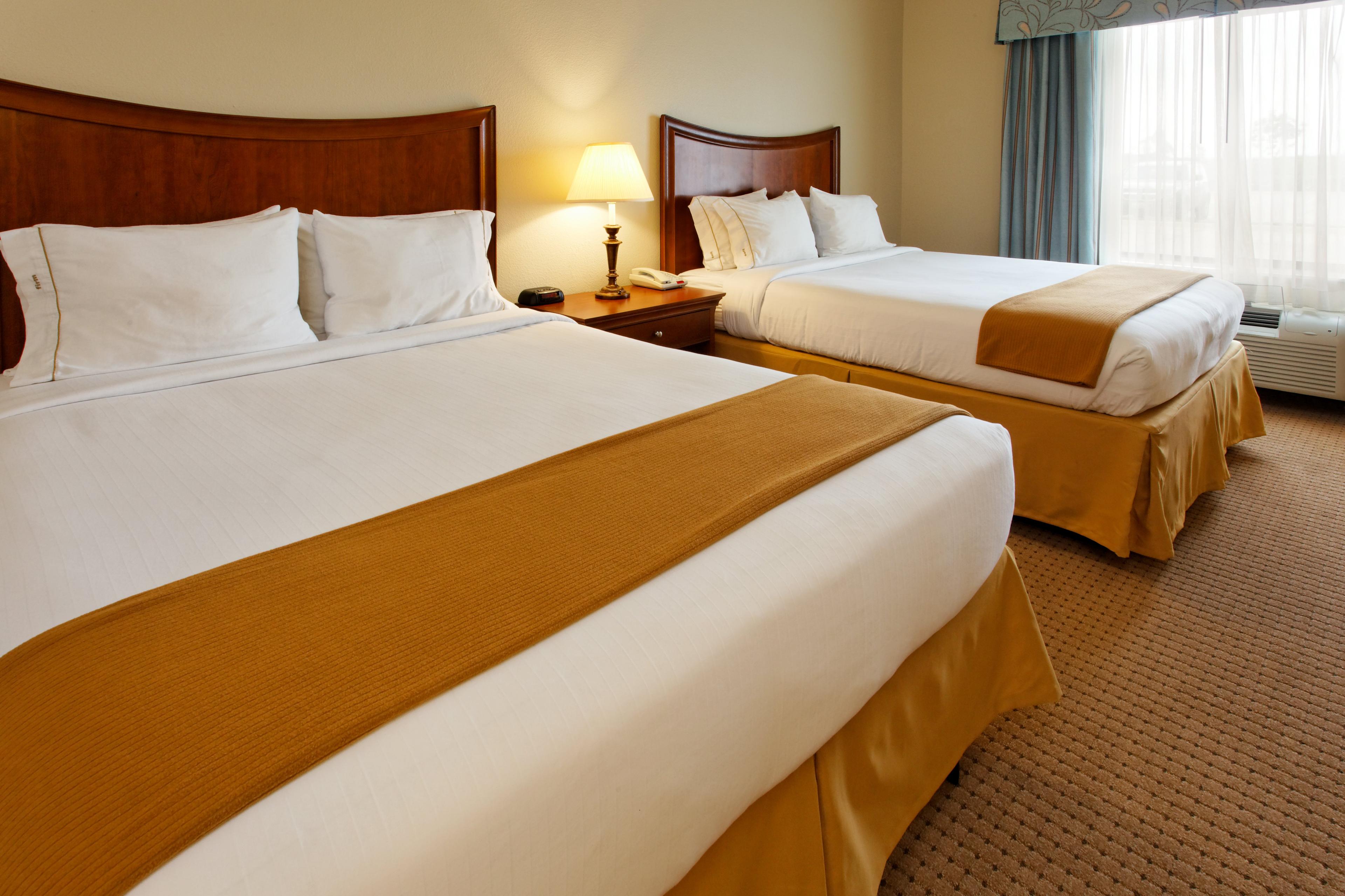 HOLIDAY INN EXP STES MANSFIELD BY I