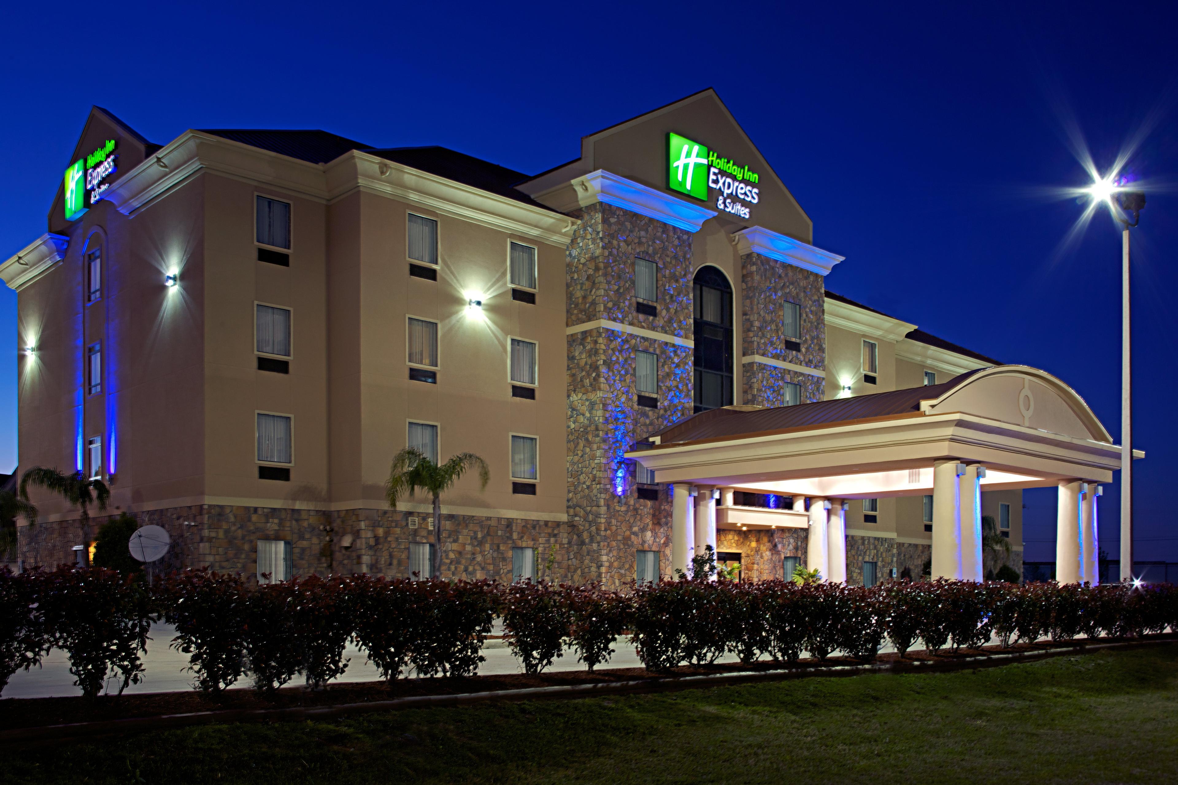 HOLIDAY INN EXP STES TEXAS CTY BY I
