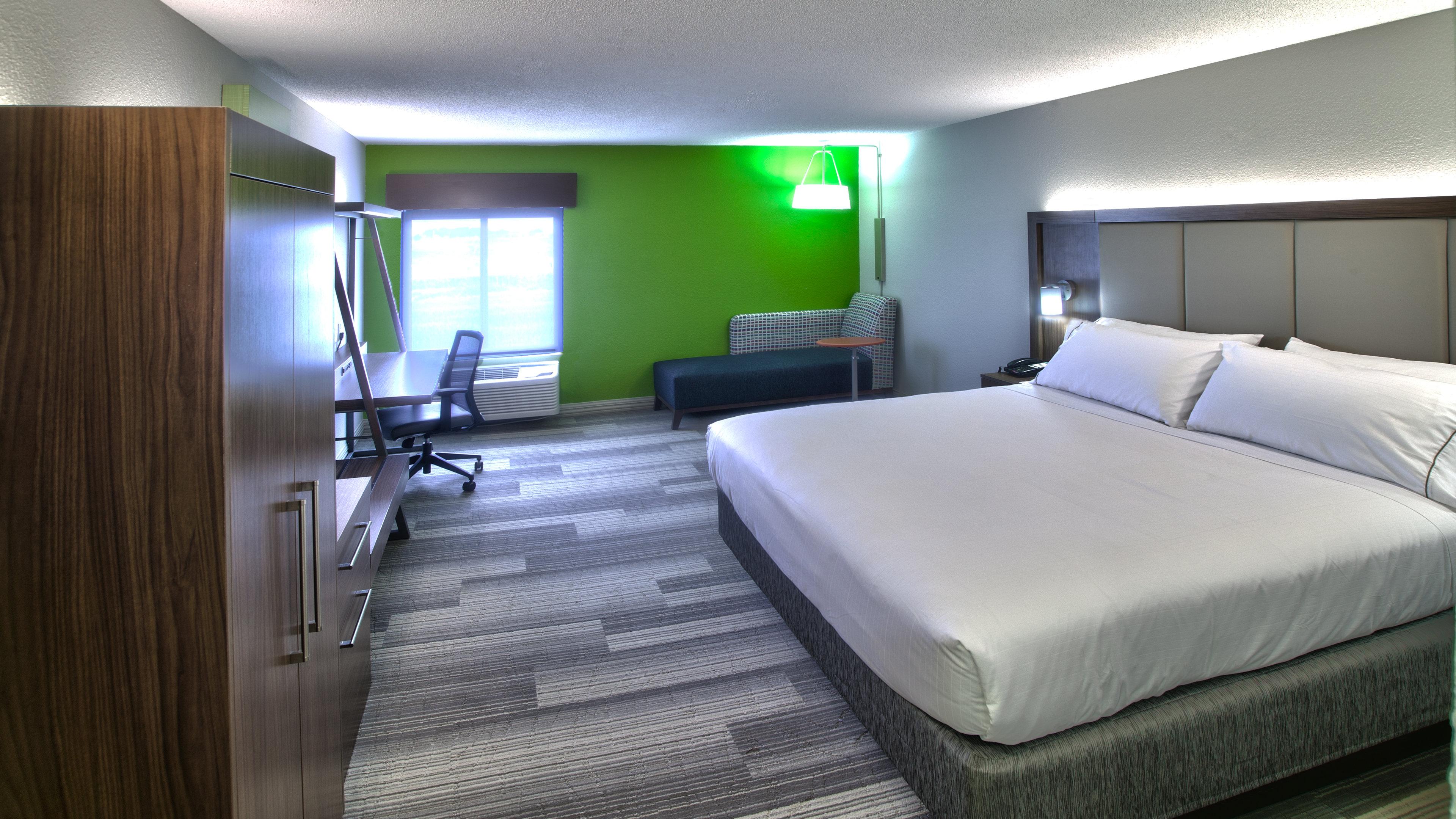 HOLIDAY INN EXP STES NORTH BY IHG