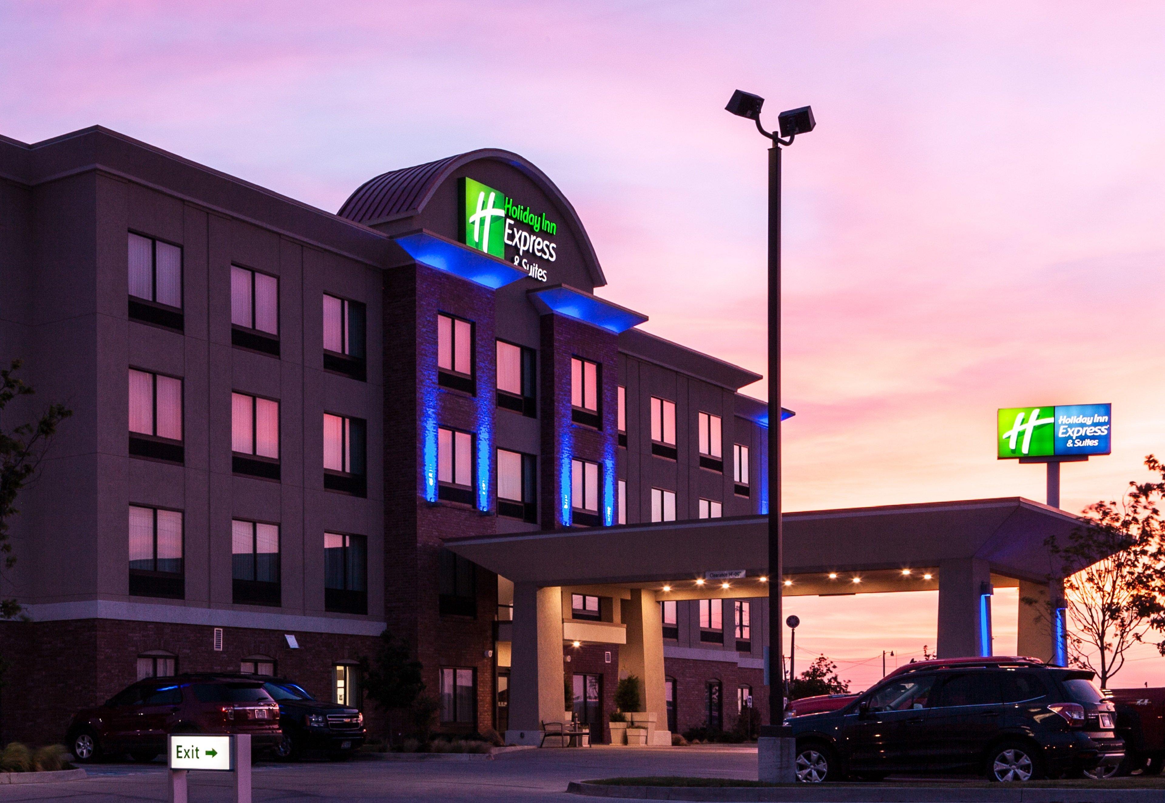 HOLIDAY INN EXP STES EL RENO BY IHG