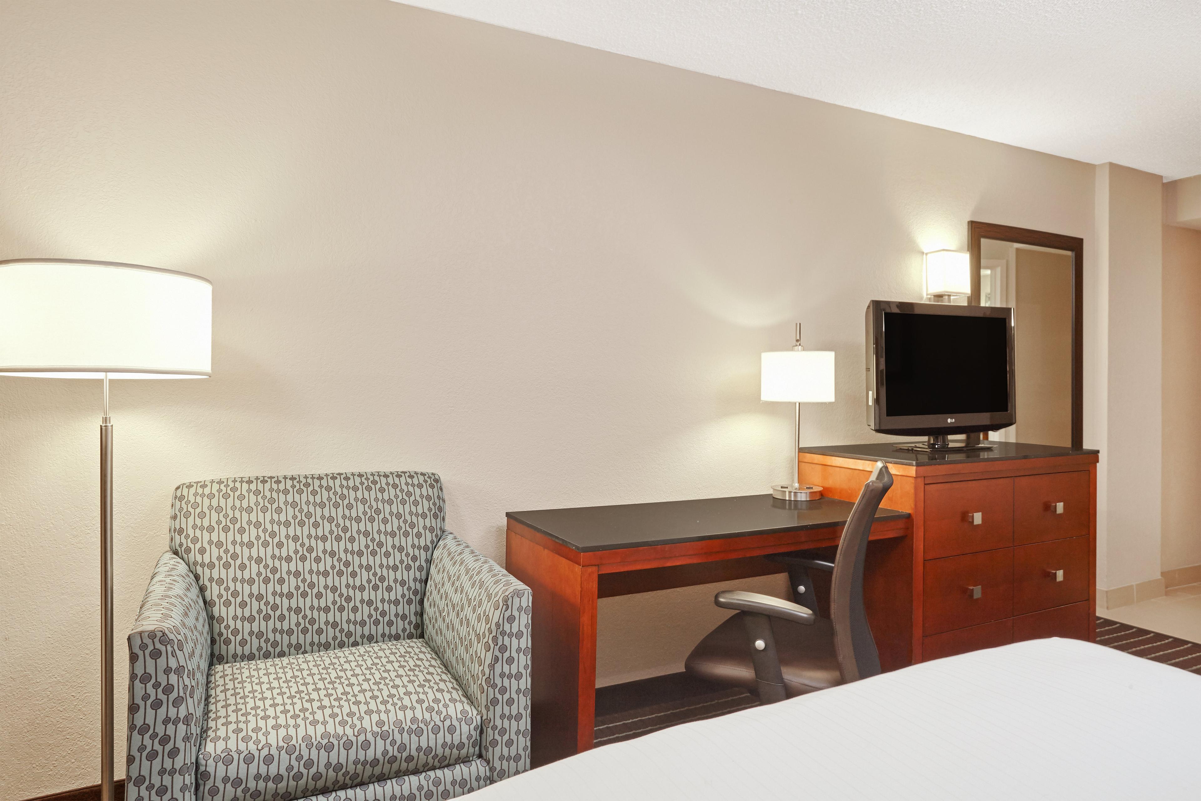 HOLIDAY INN COLISEUM CENTRAL BY IHG