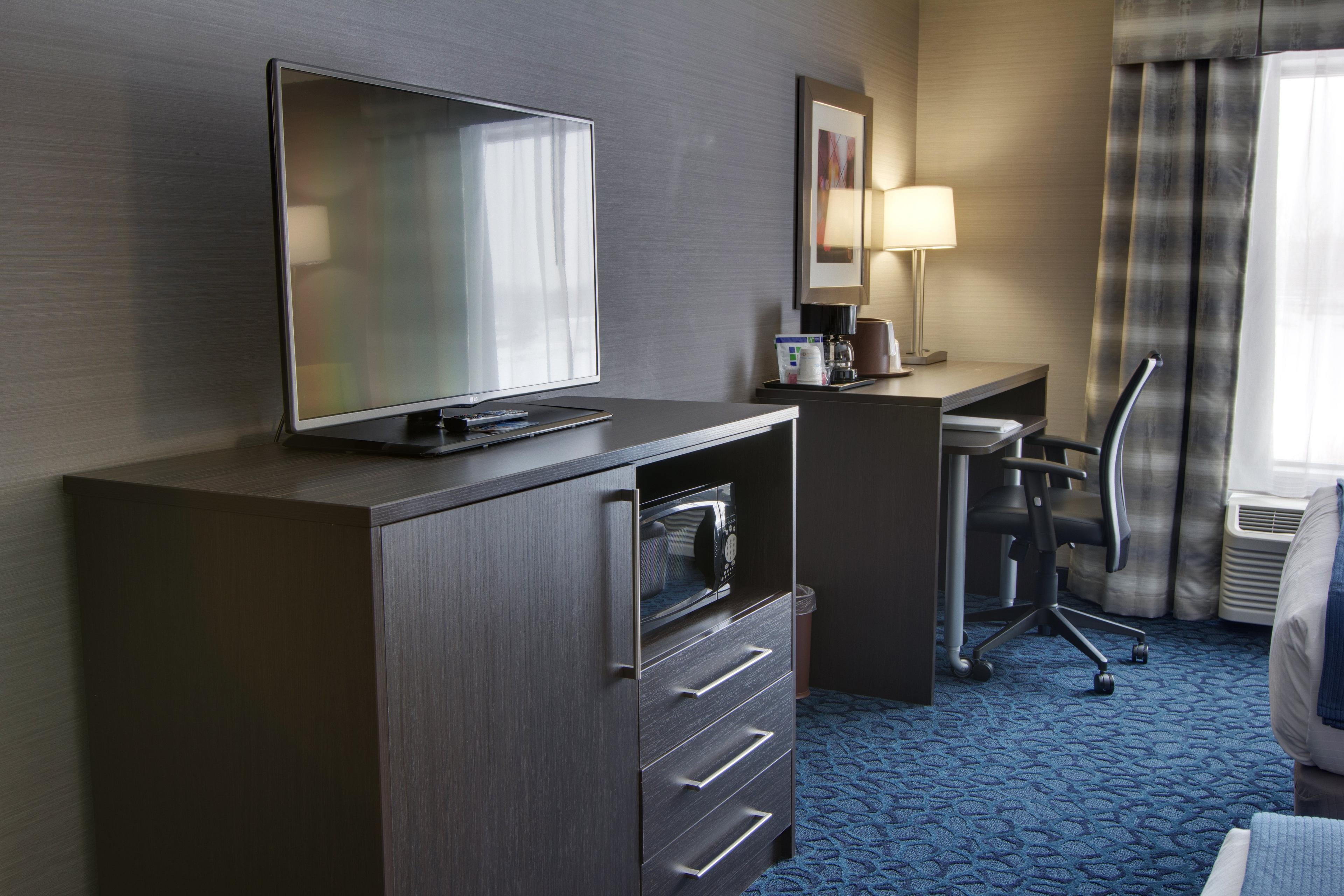 HOLIDAY INN EXP STES SIDNEY BY IHG