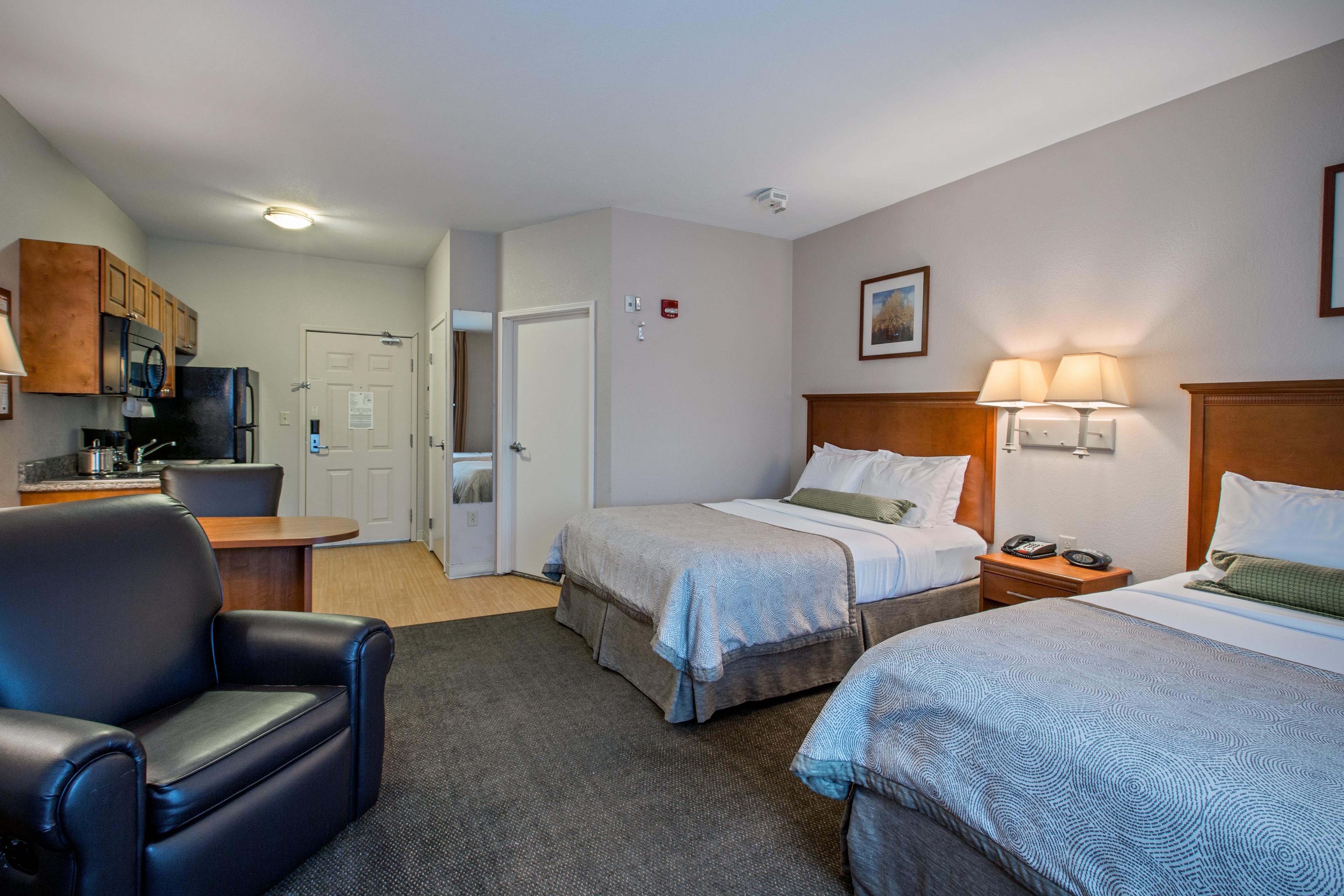 CANDLEWOOD SUITES BY IHG