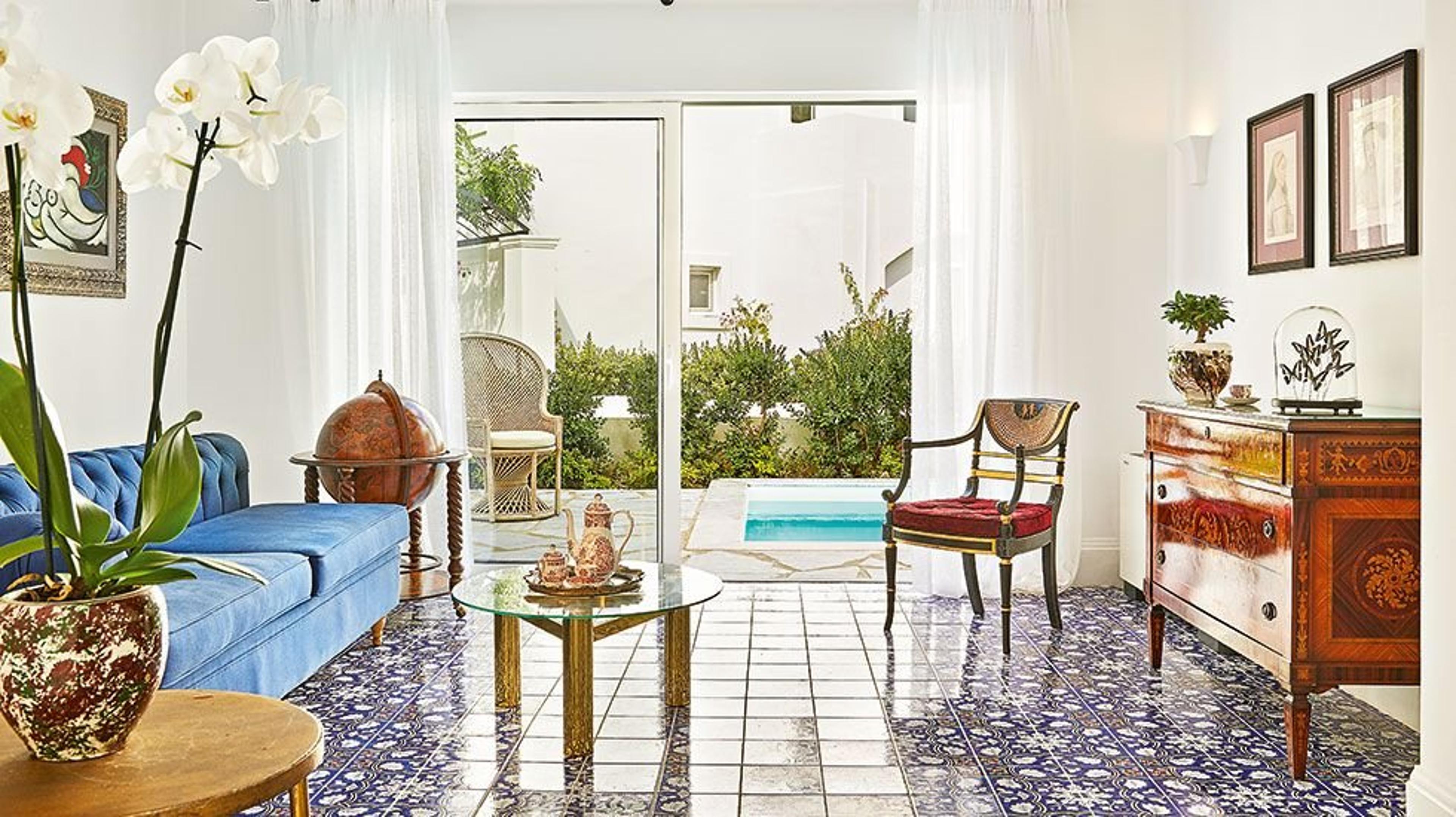 CARAMEL A GRECOTEL RESORT TO LIVE