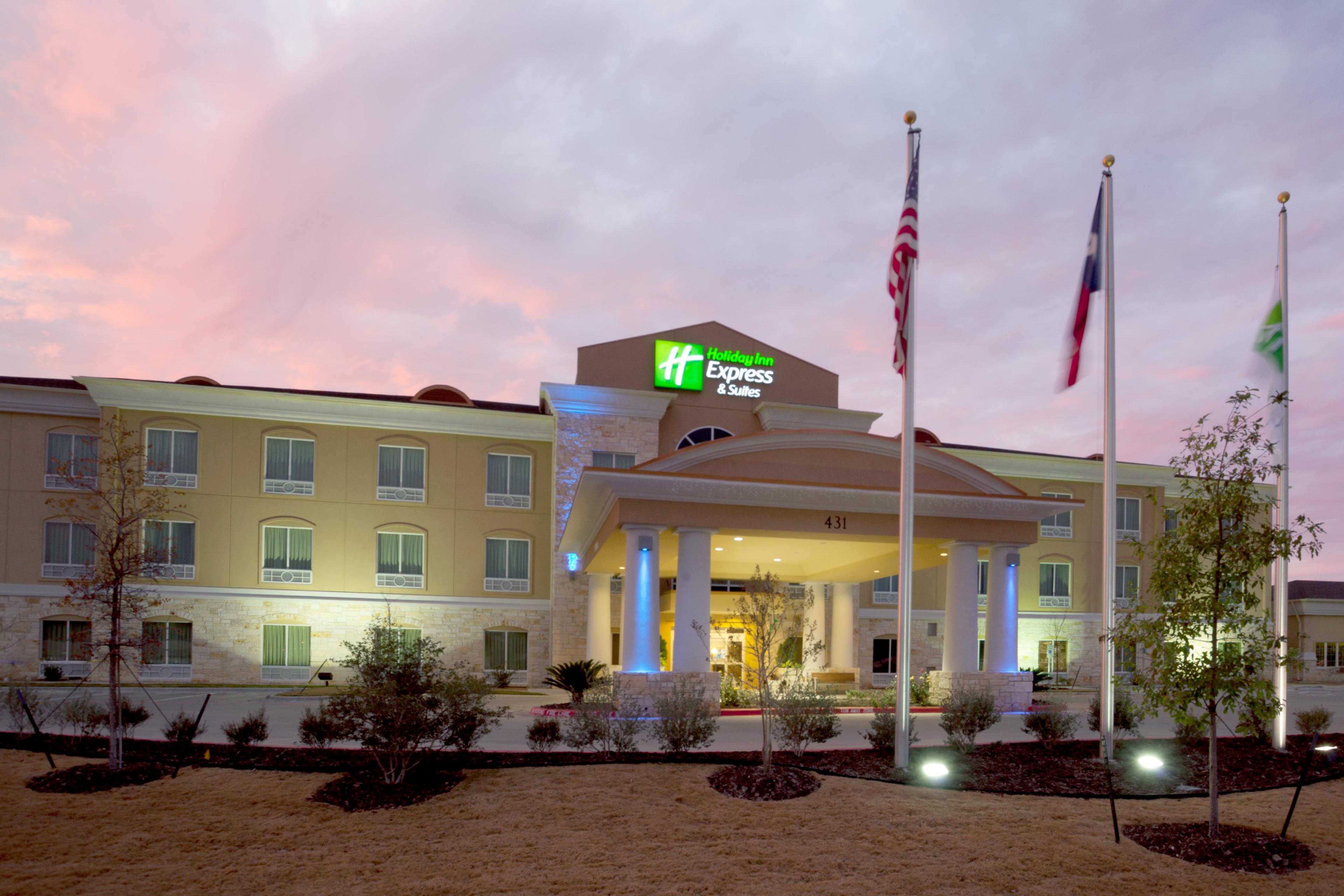 HOLIDAY INN EXP STES GEORGETOW BY I