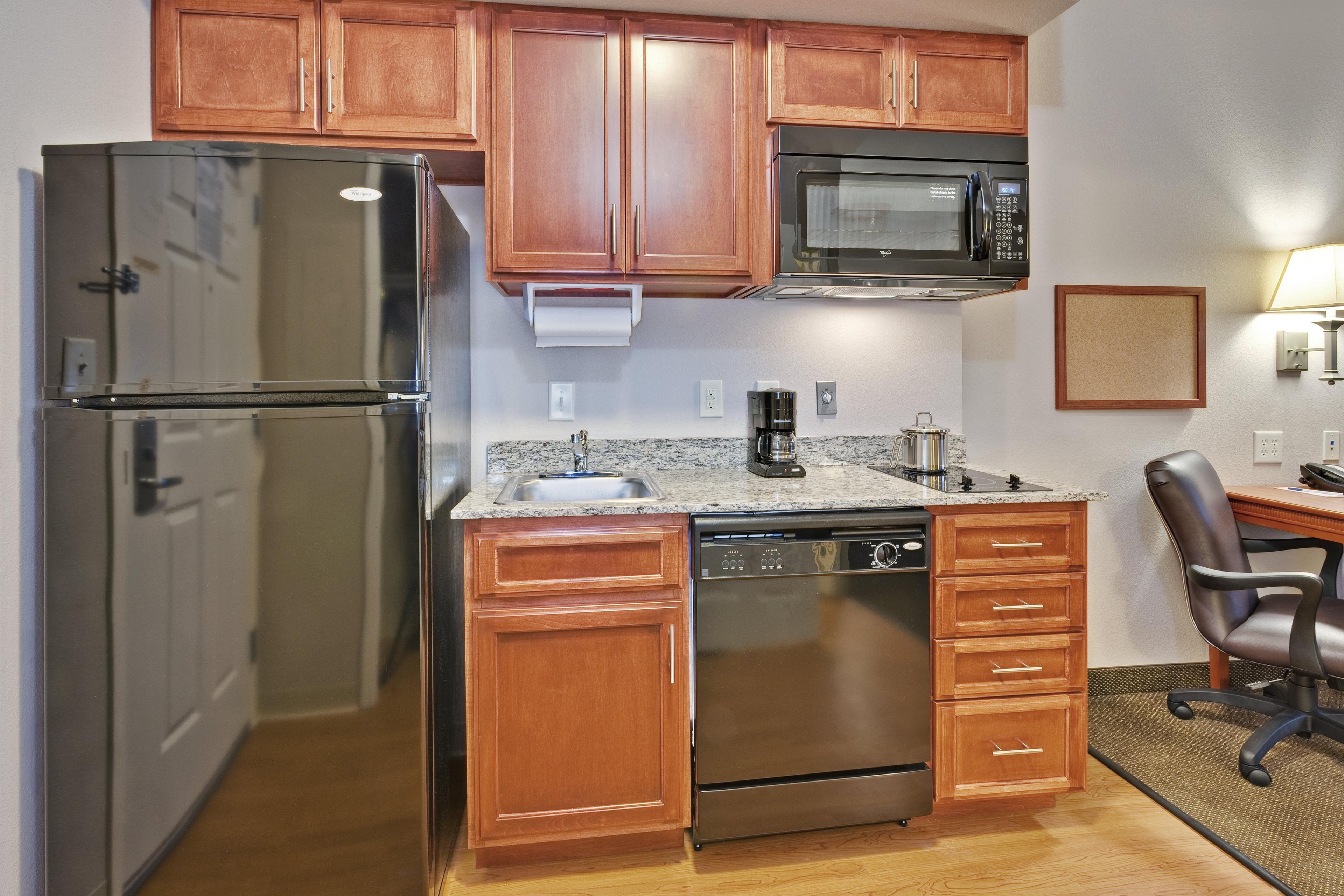 CANDLEWOOD SUITES MURFREESBORO BY I