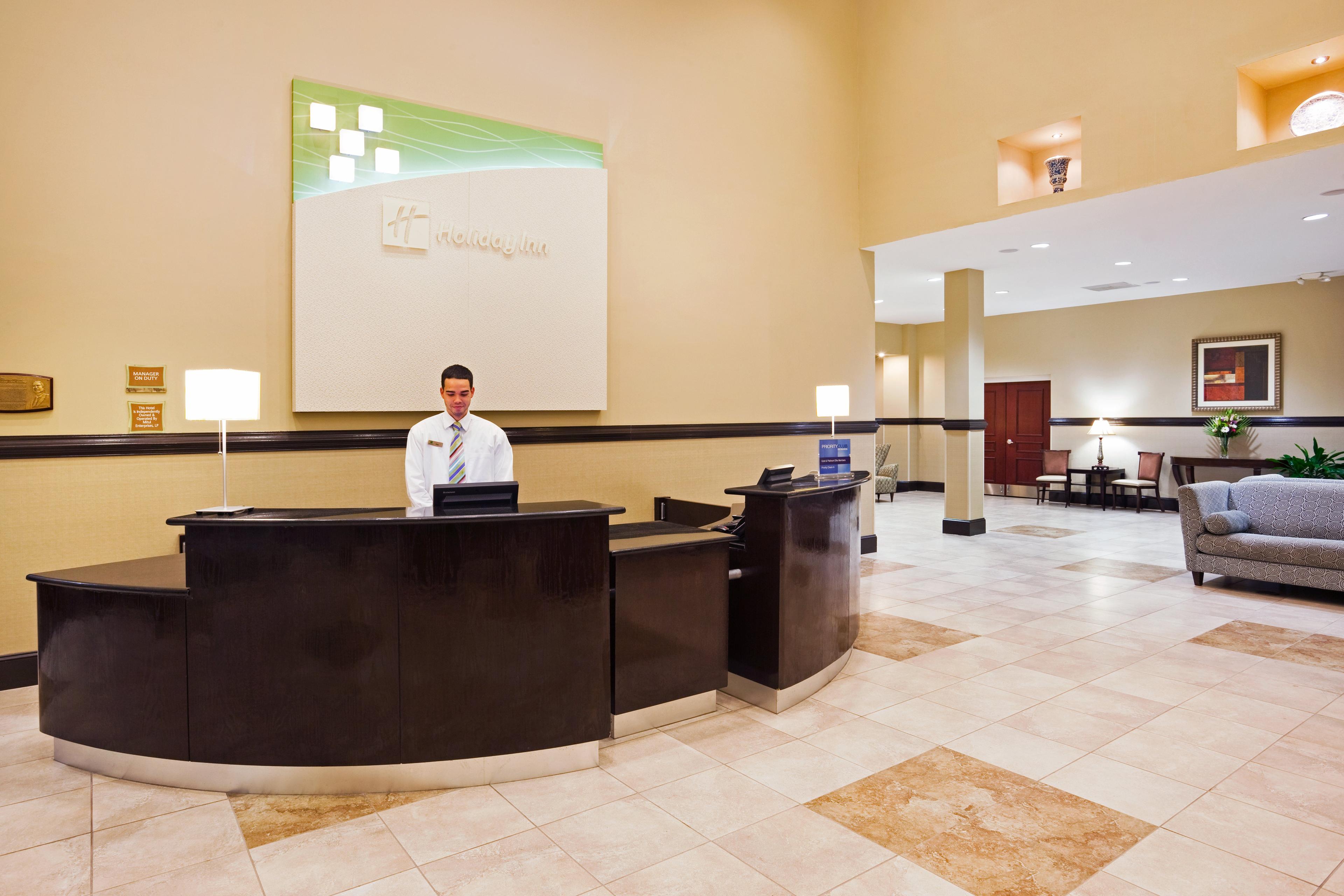 HOLIDAY INN HTL STES AT HWY 21 BY I