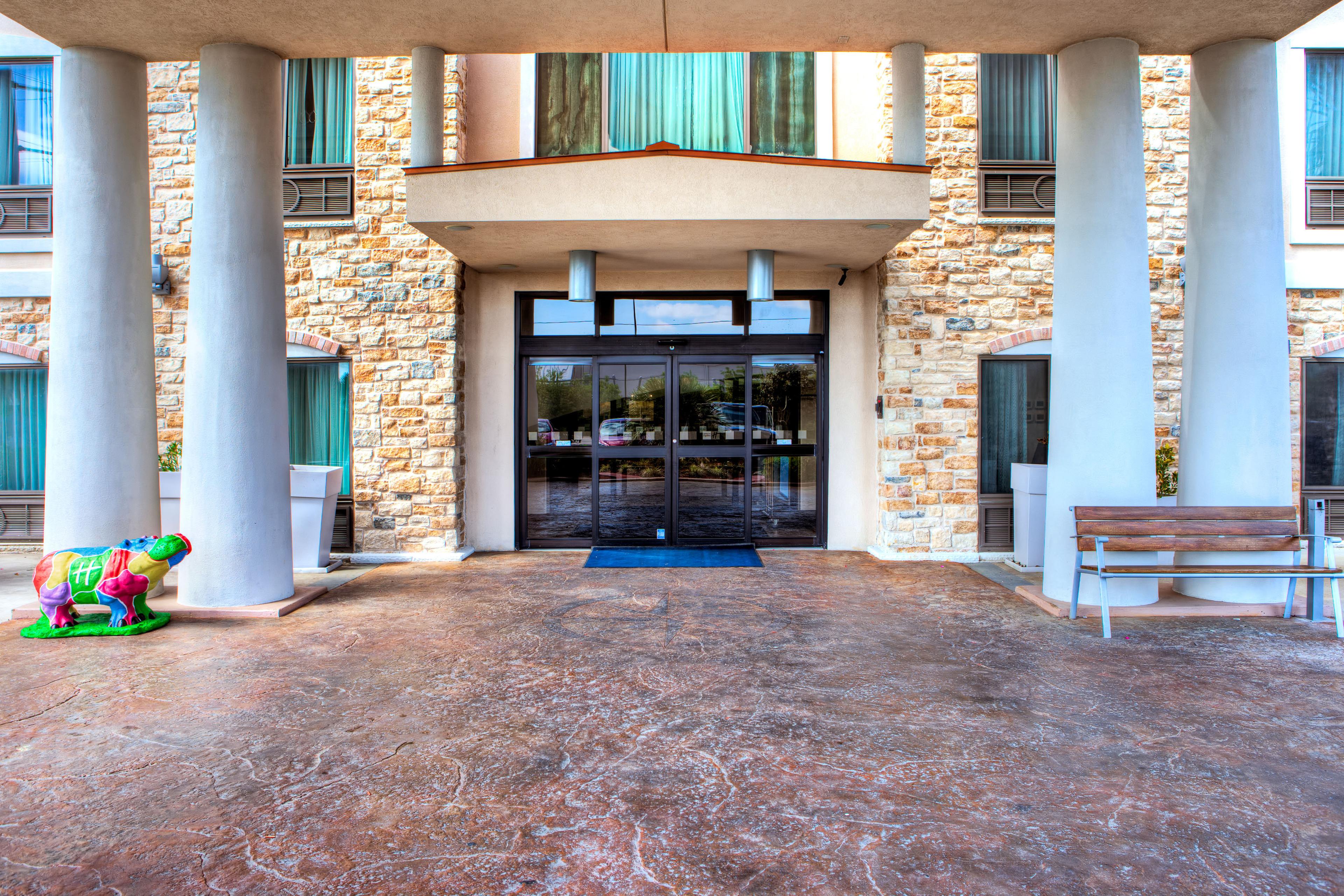 HOLIDAY INN EXP STES HUTTO BY IHG