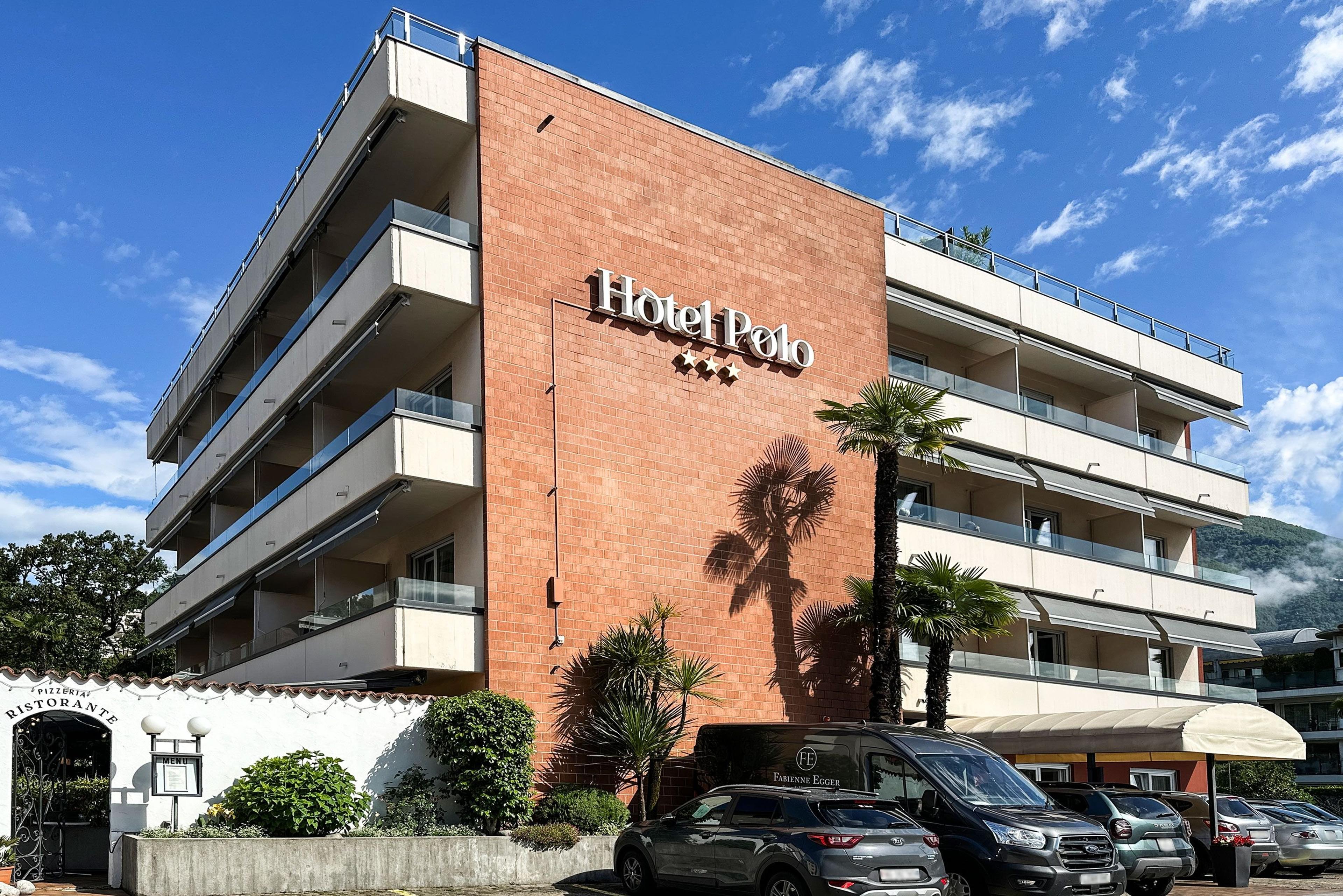 Hotel Photo 1