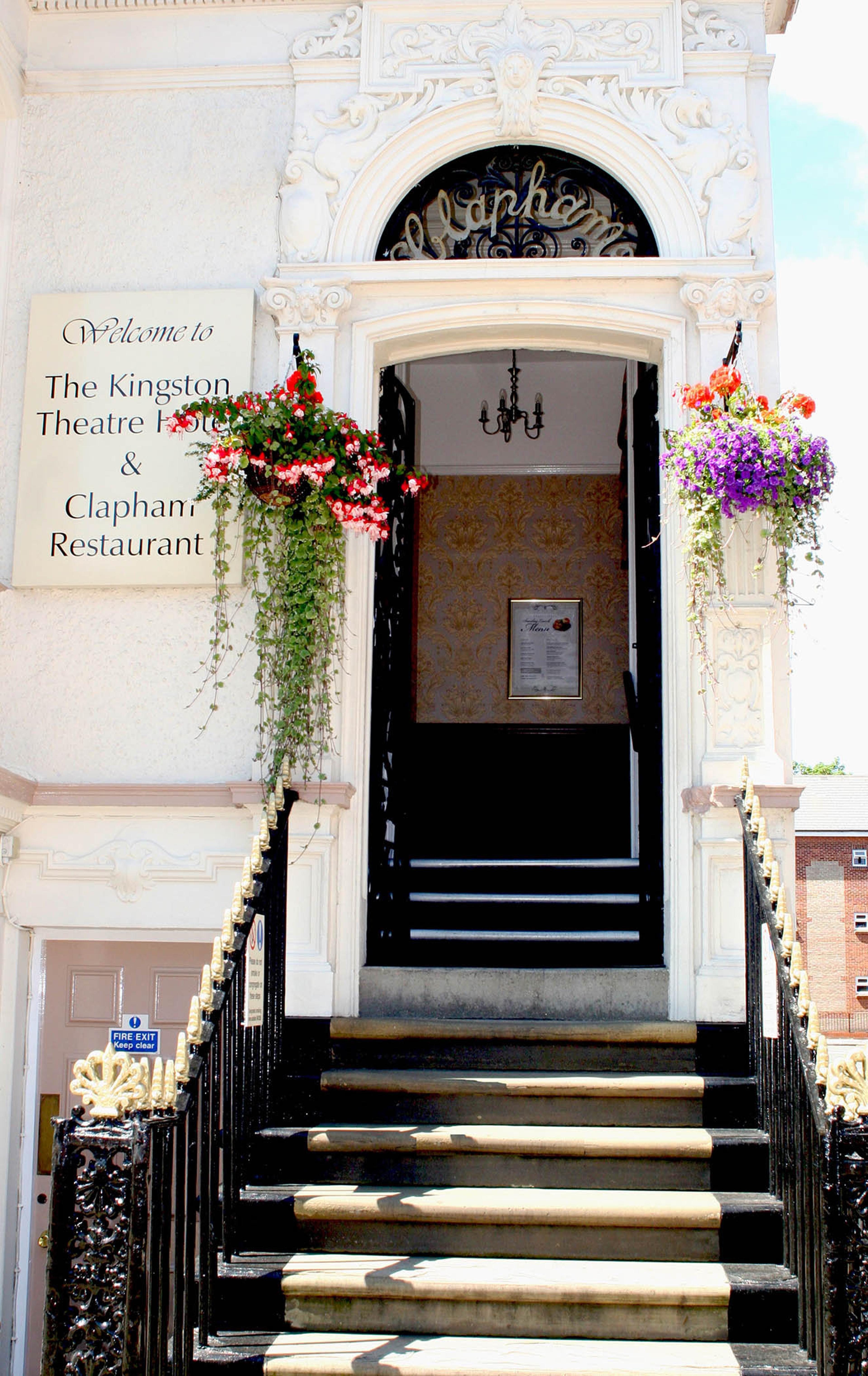 Kingston Theatre Hotel