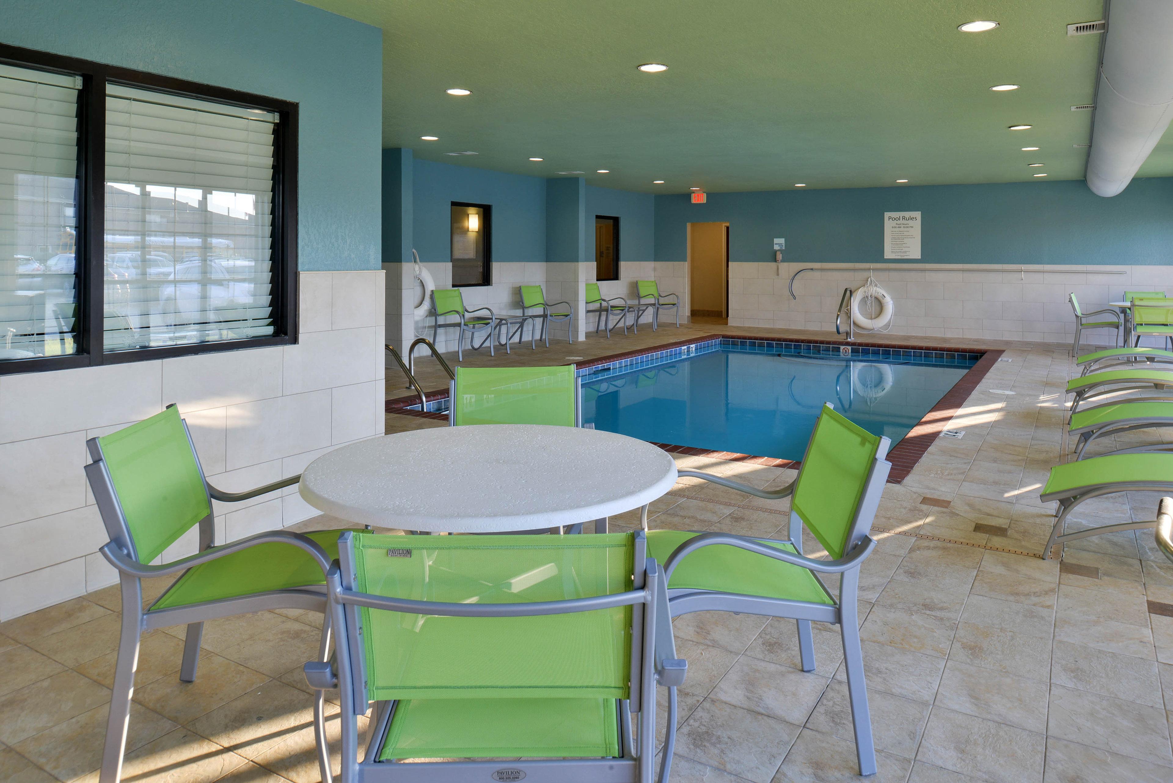 HOLIDAY INN EXP STES LONOKE BY IHG