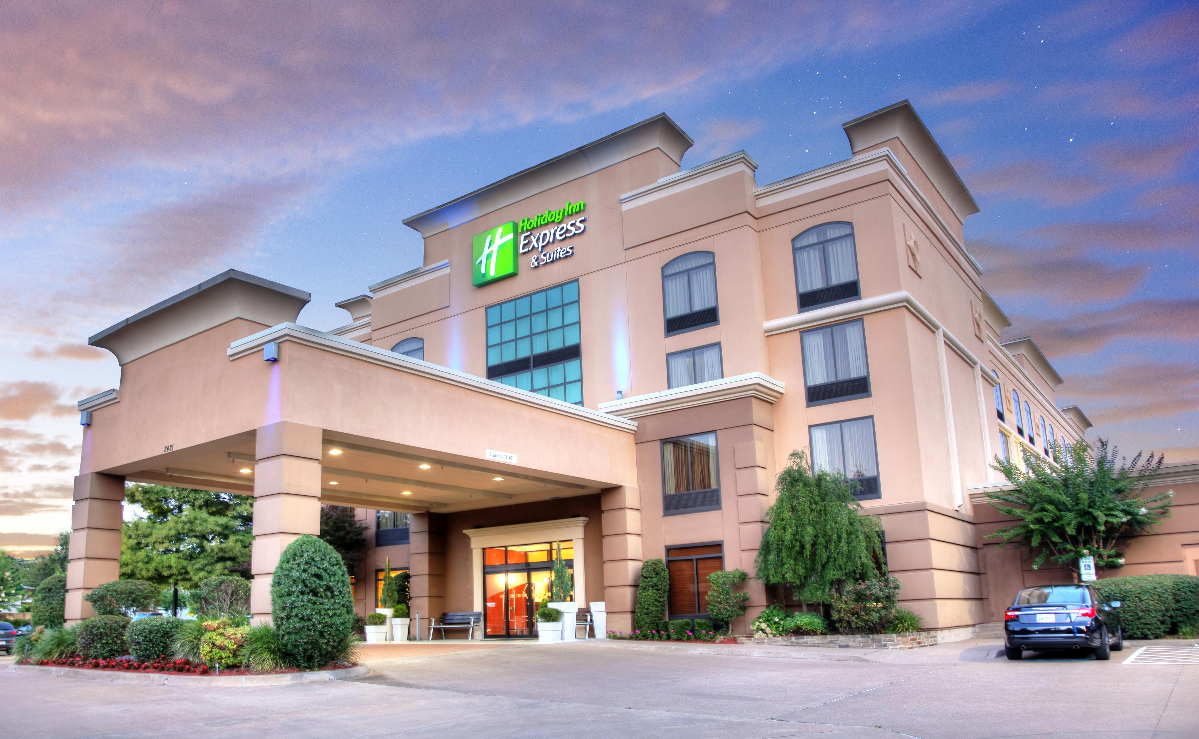 HOLIDAY INN EXP AND STES SE BY IHG