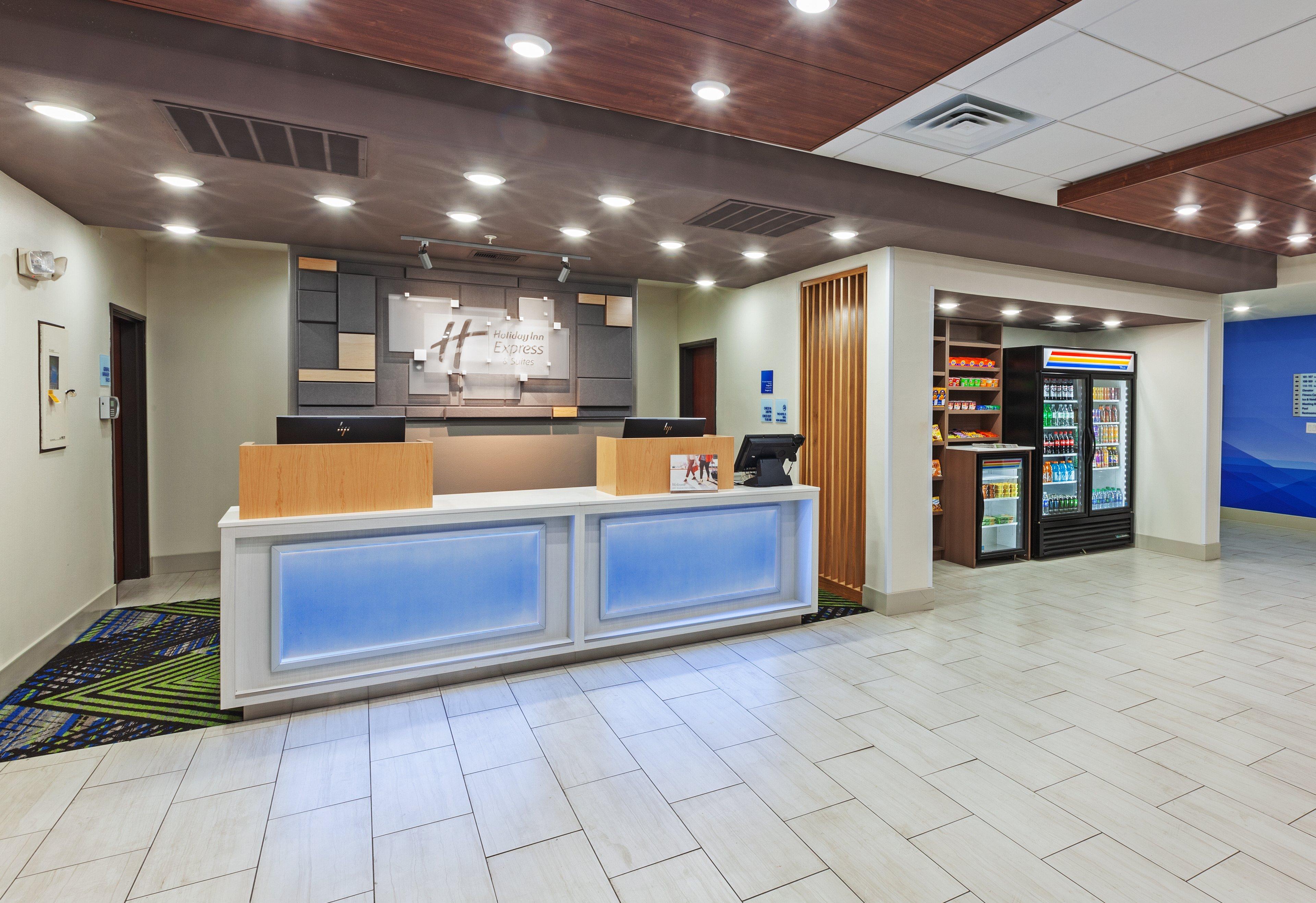 Holiday Inn Express & Suites Sealy by IHG