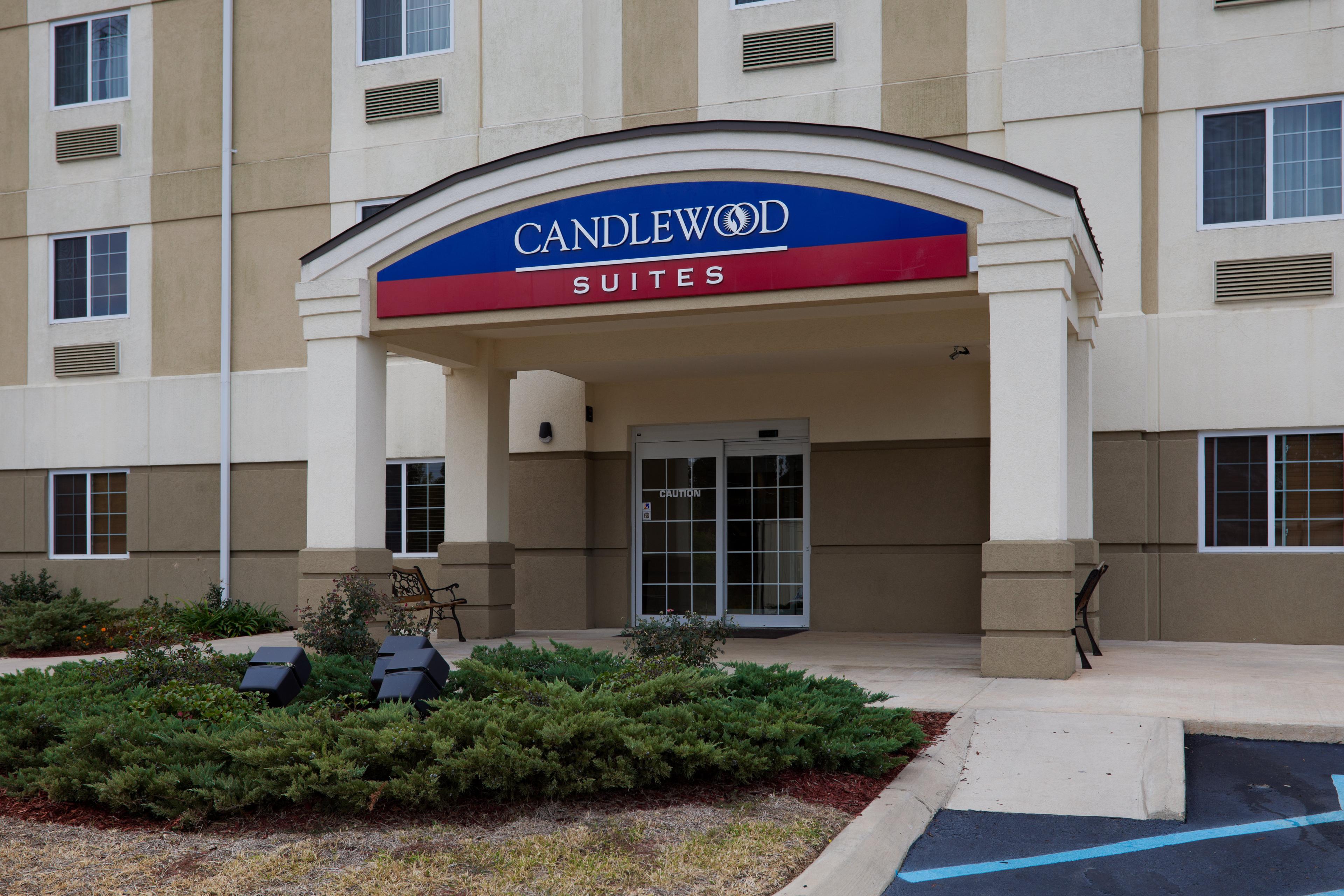 CANDLEWOOD SUITES PEARL BY IHG