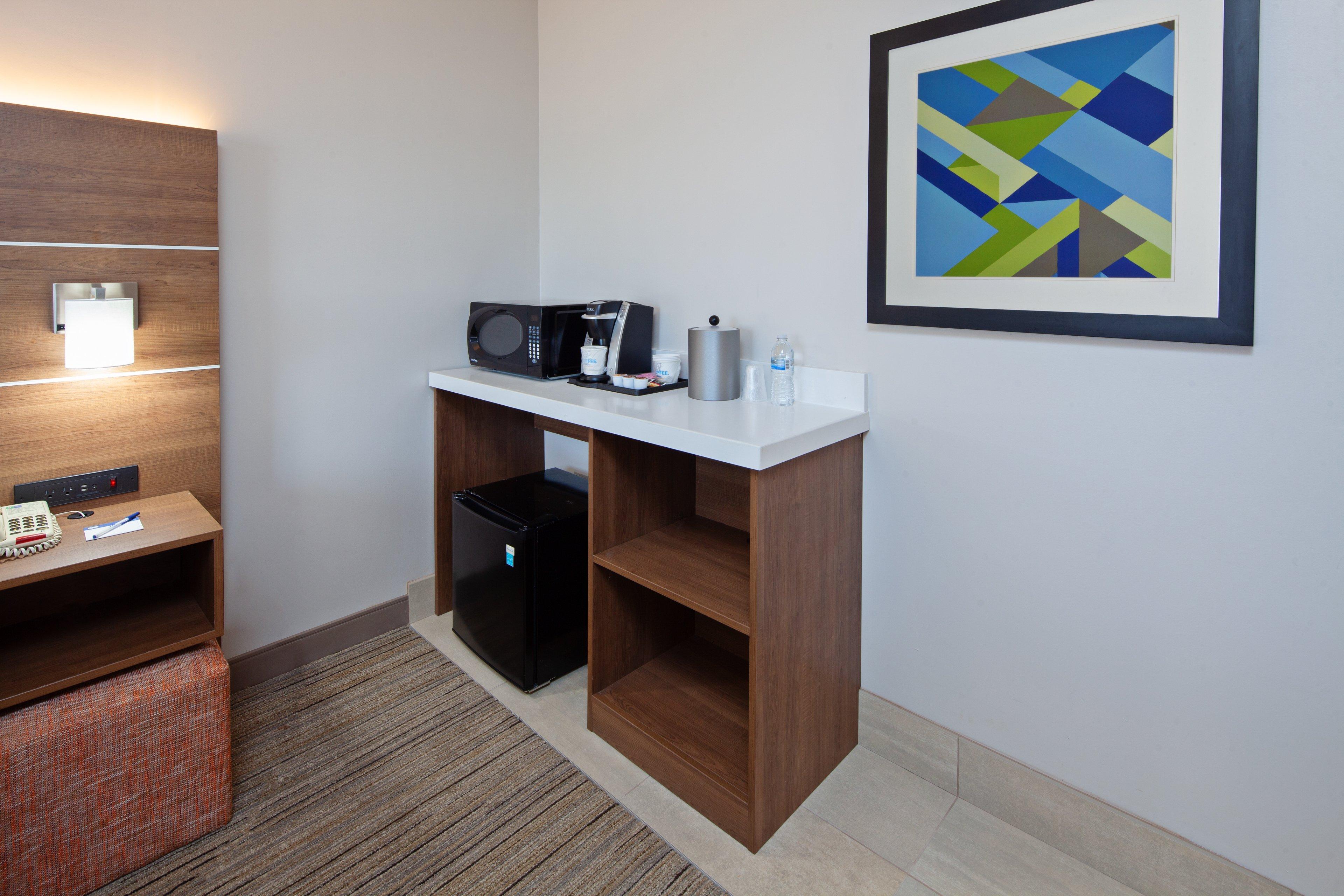 Holiday Inn Express & Suites San Diego-Escondido