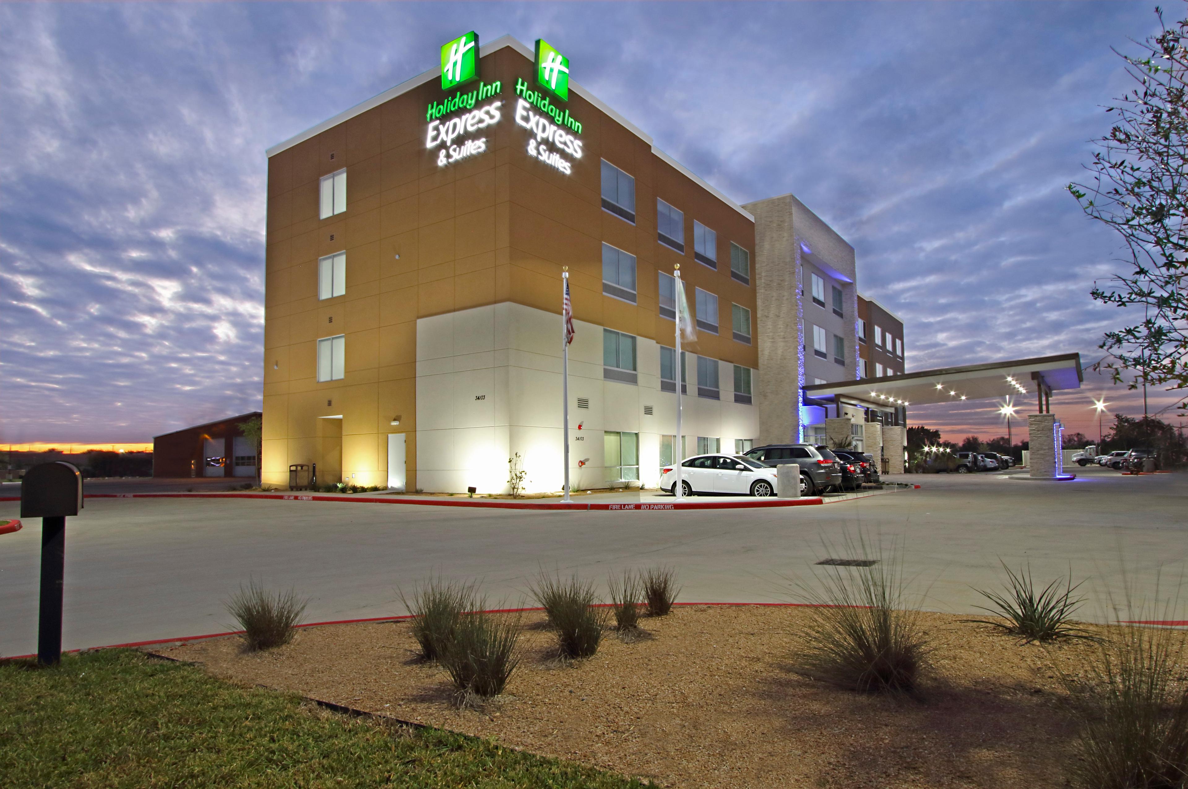 HOLIDAY EXP STES BROOKSHIRE BY IHG