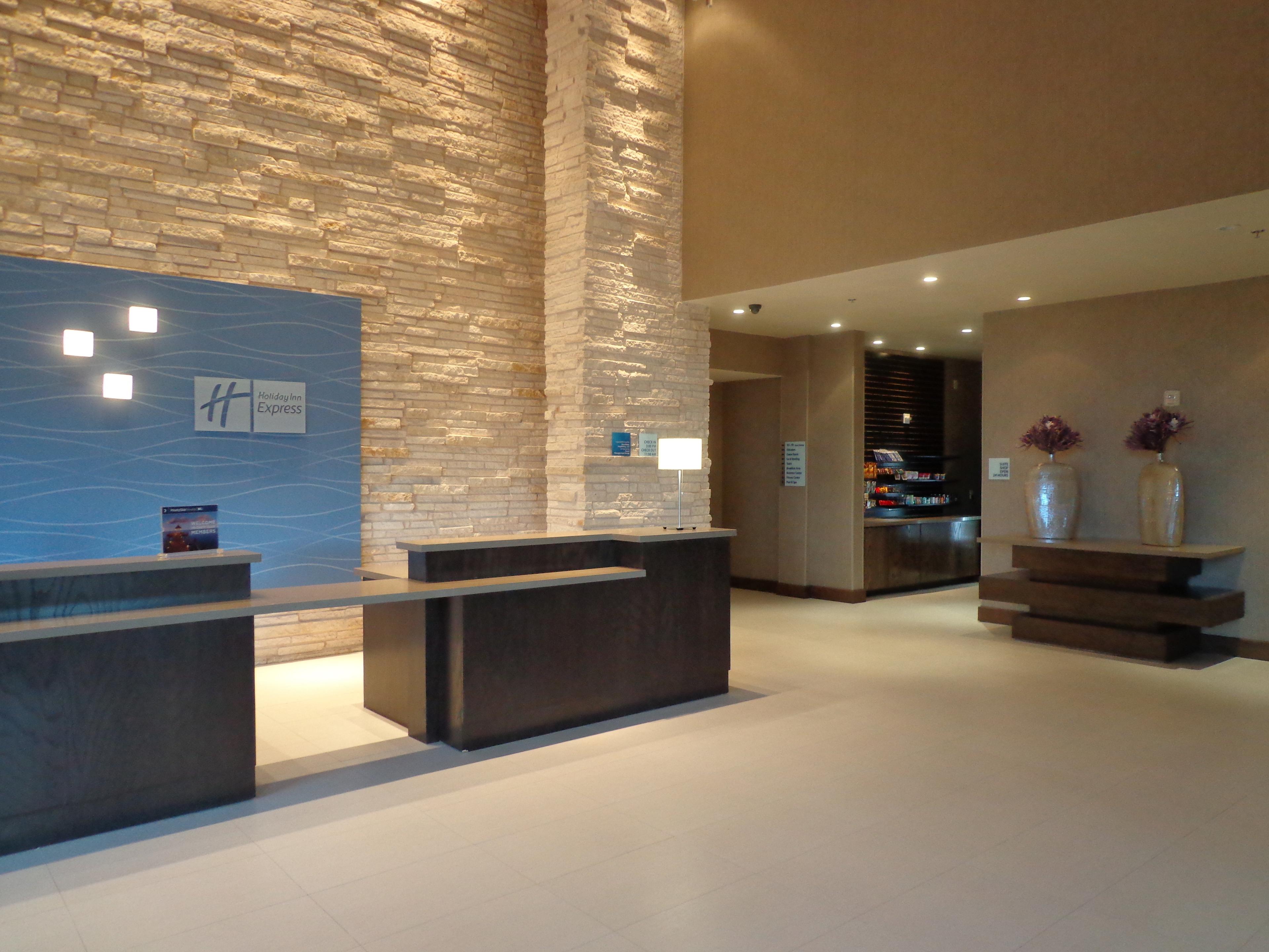 HOLIDAY INN EXP FRISCO BY IHG