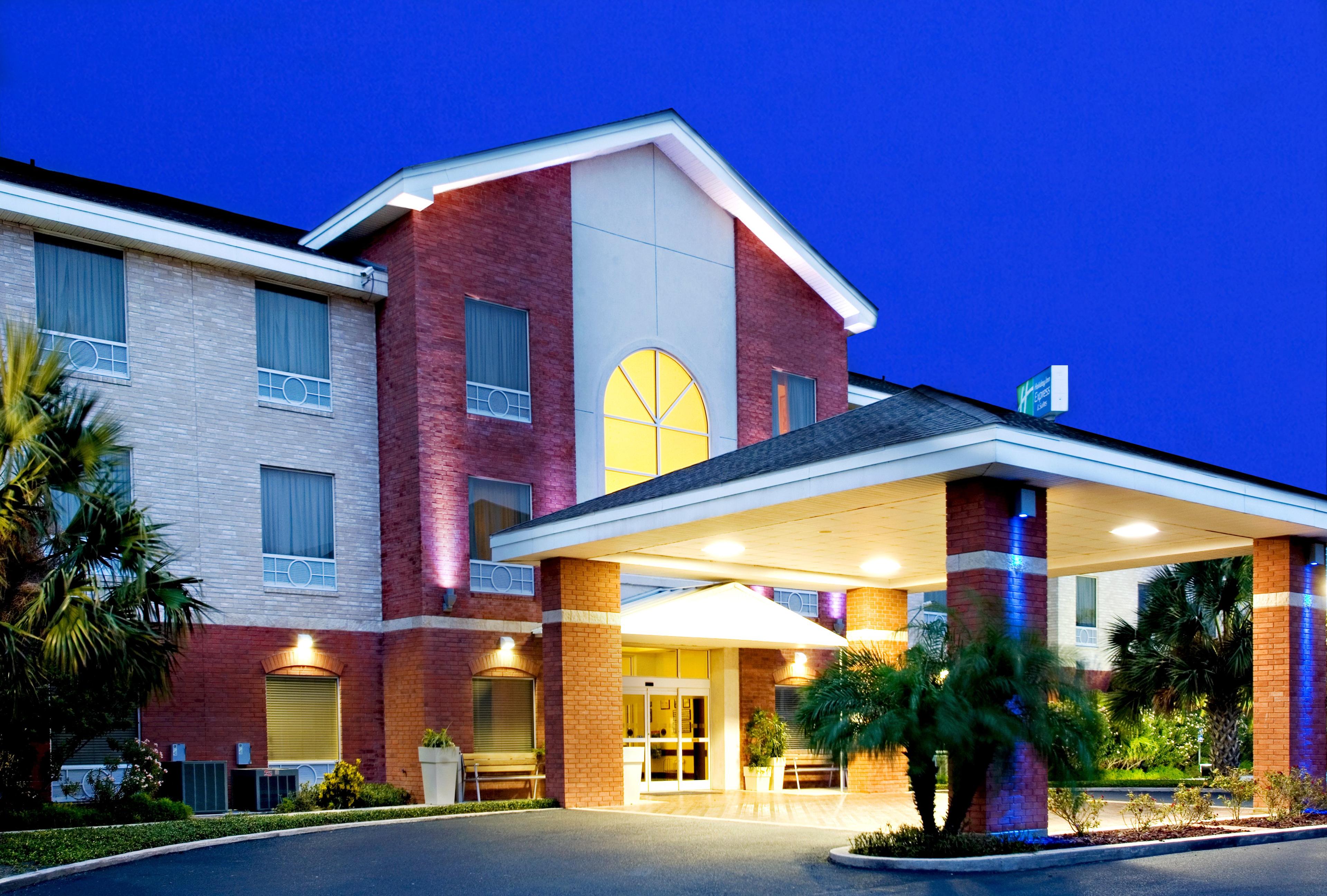 HOLIDAY INN EXPRESS - WESLACO BY IH